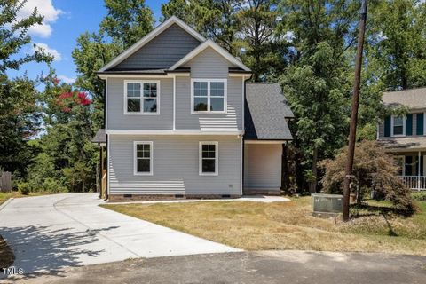 5601 Preston Place Raleigh NC 27604