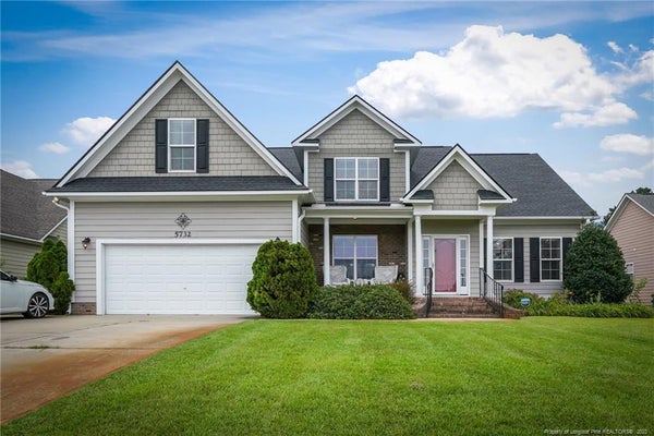 5732 GENTLEMAN DR, HOPE MILLS, NC 28348 - Image 90d3db7aef91d9c35d250ad864efab13/1127368783