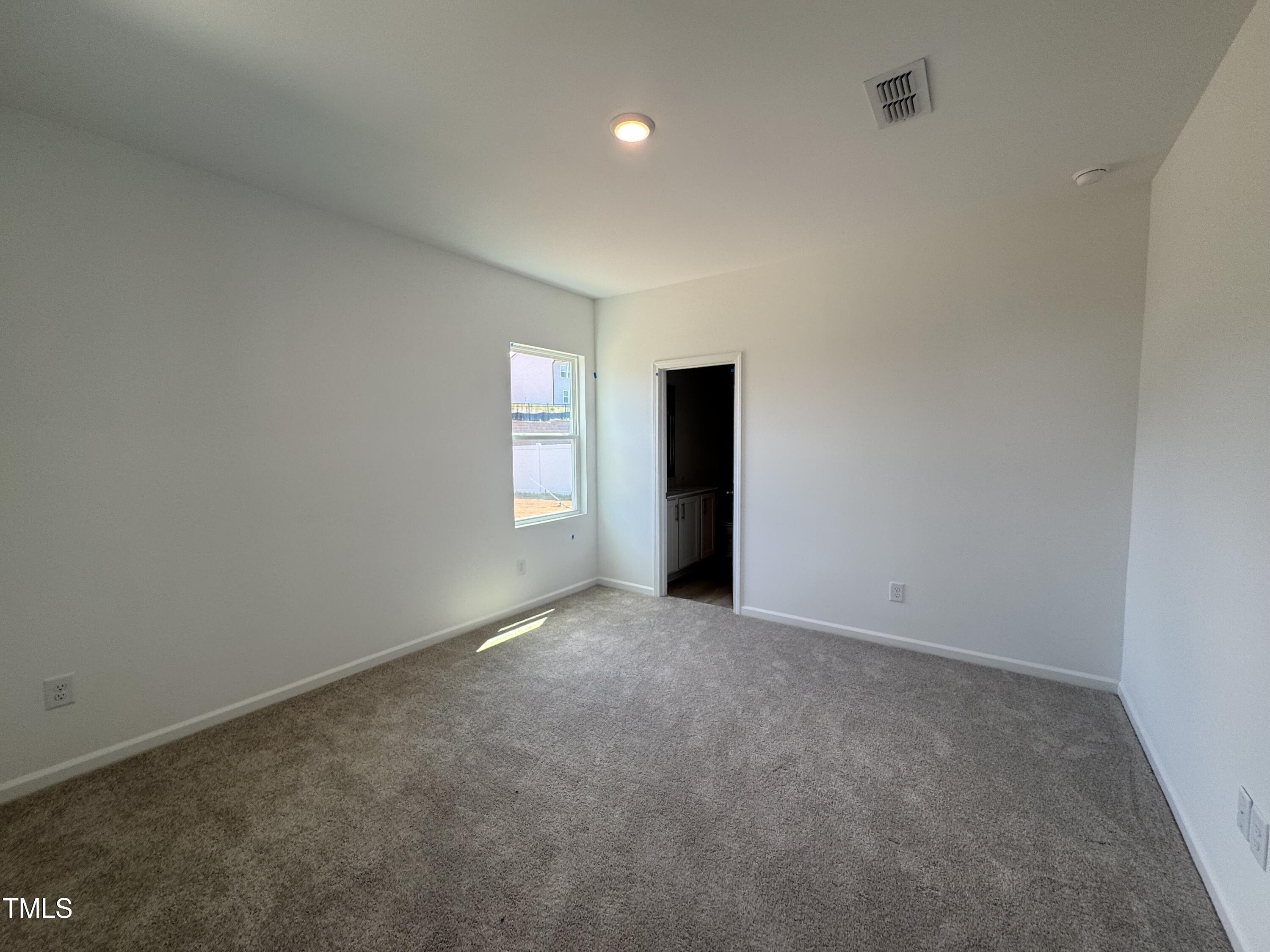 11739 Salers Loop