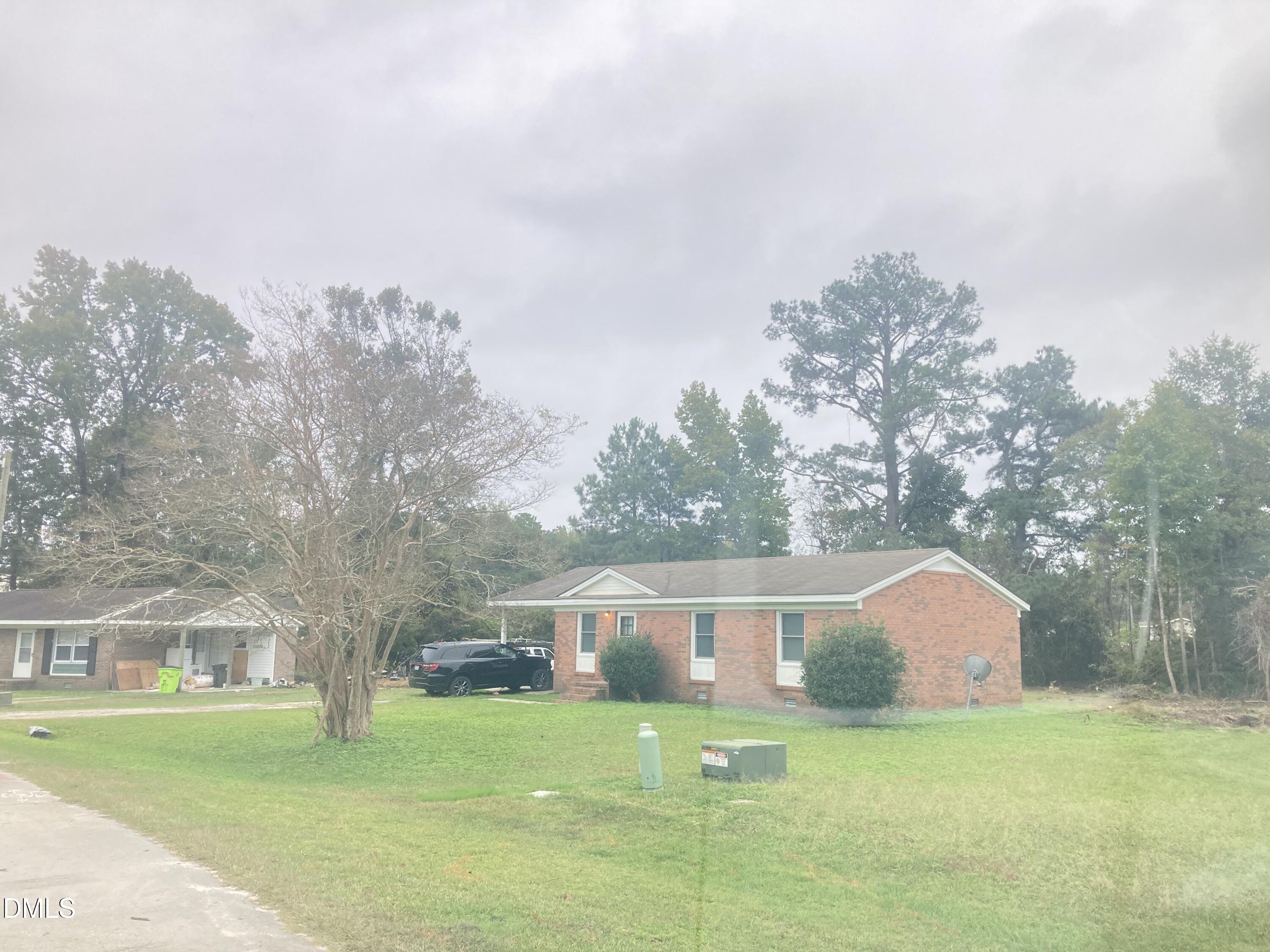 1405 Mockingbird Lane