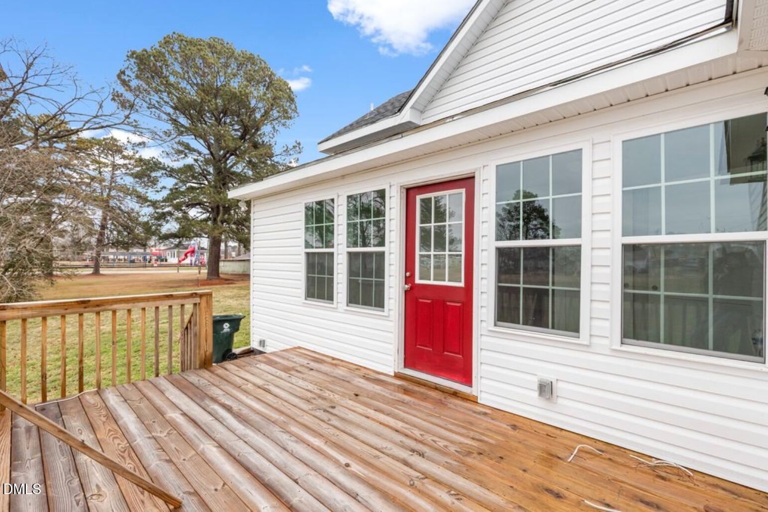 305 E Harnett Street