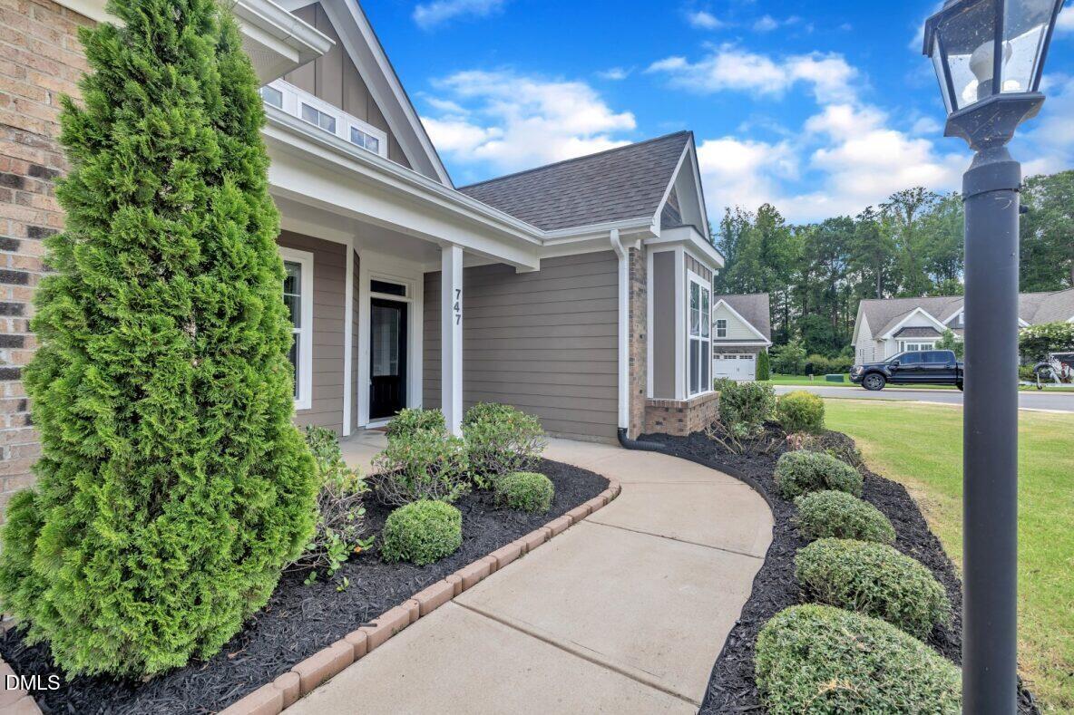 747 Catherine Lake Court