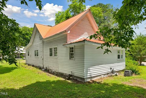 A home in Lillington