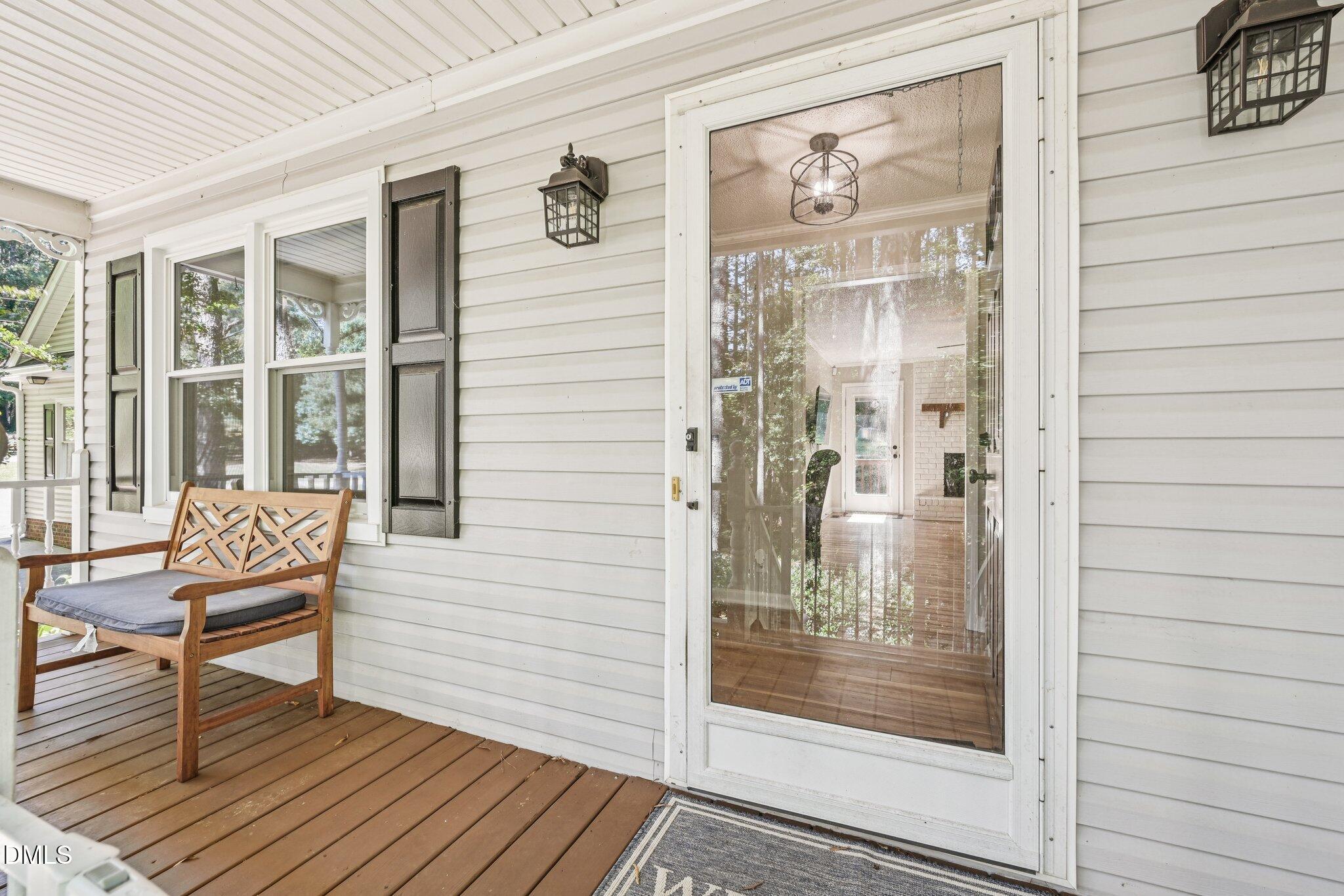 2004 Spring Valley Drive