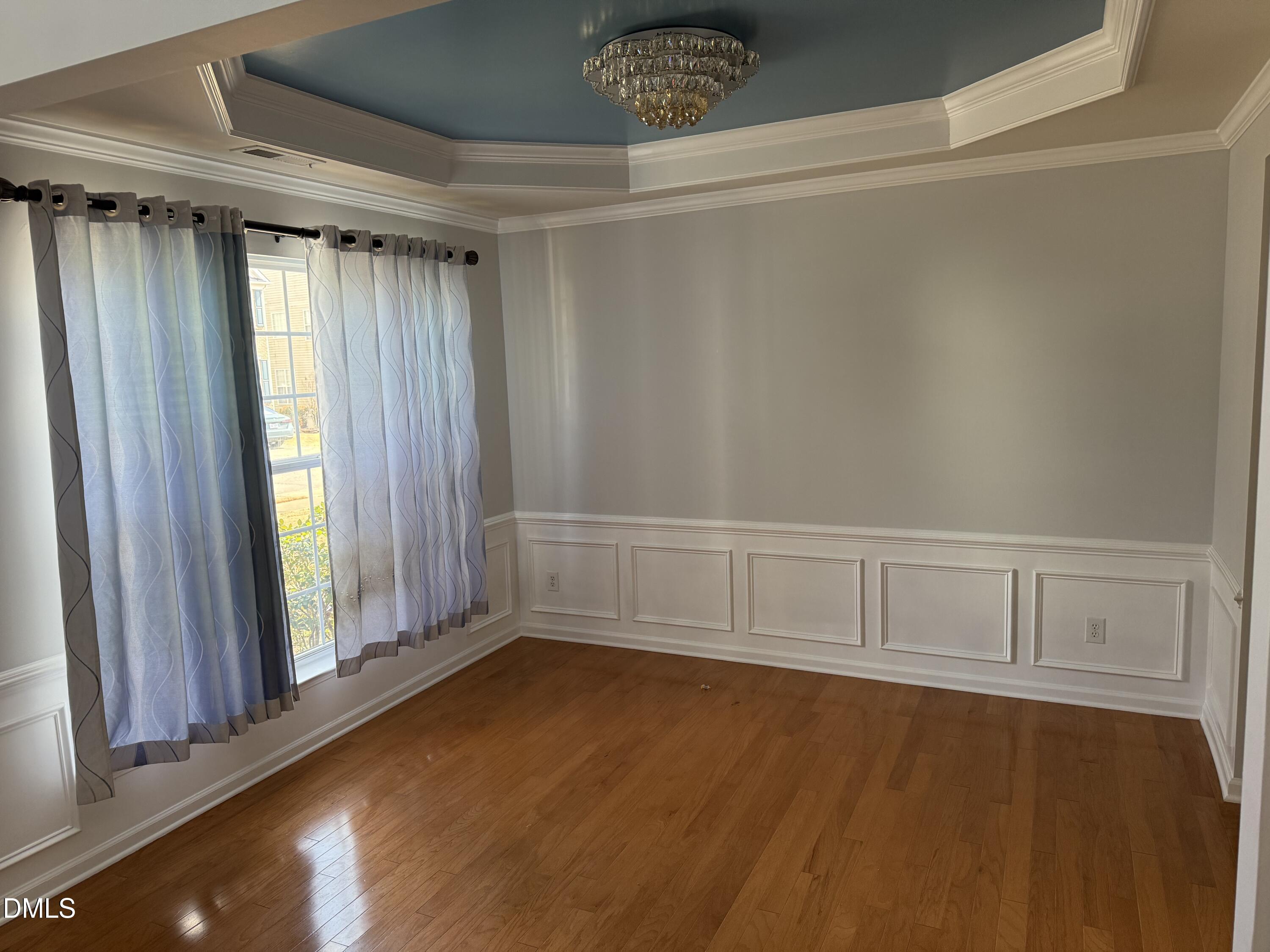 7751 San Gabriel Street