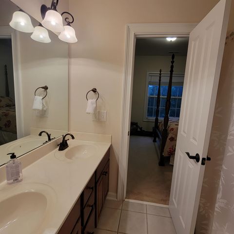 listing image 52