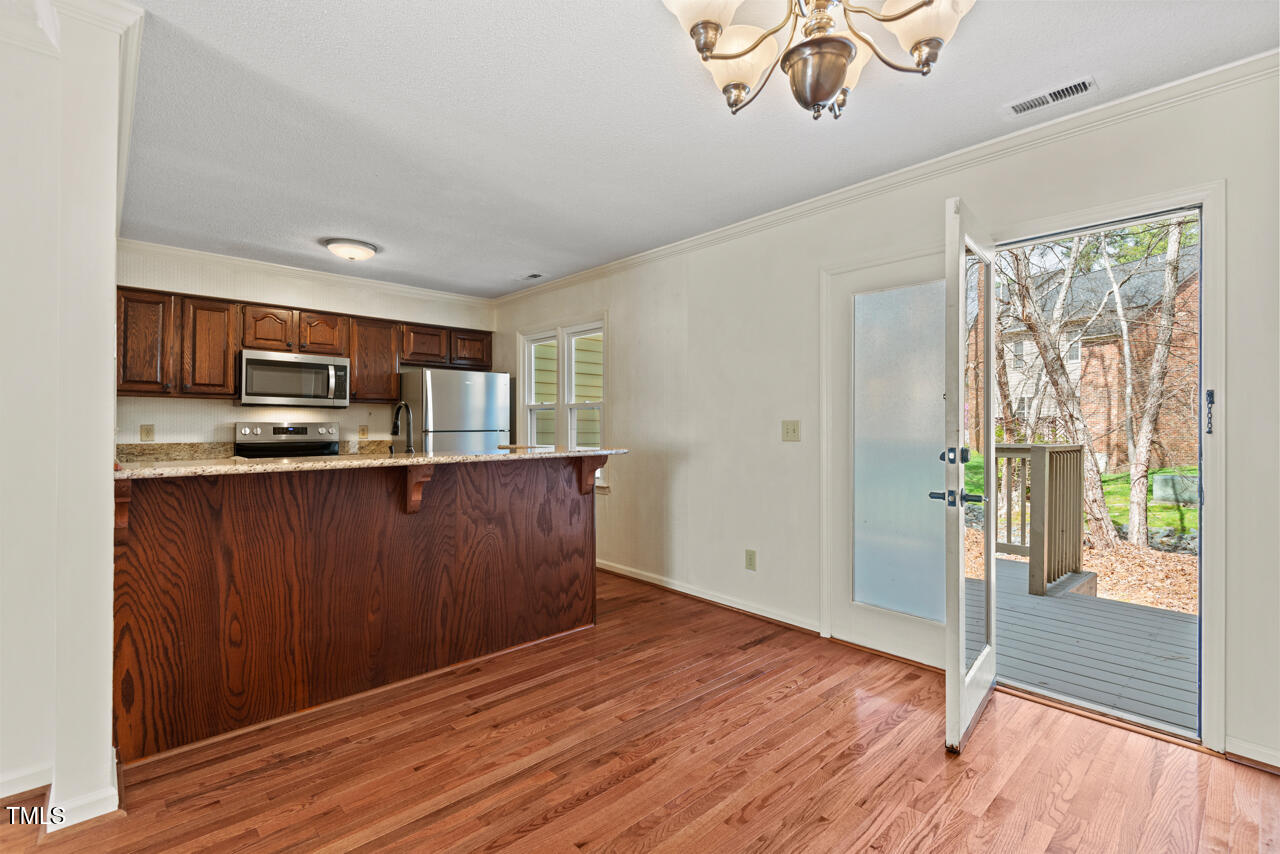 Durham, North Carolina 27705, United States, 2 Bedrooms Bedrooms, ,3 BathroomsBathrooms,Residential,Active,92723