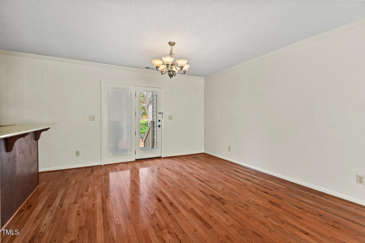 Durham, North Carolina 27705, United States, 2 Bedrooms Bedrooms, ,3 BathroomsBathrooms,Residential,Active,92723