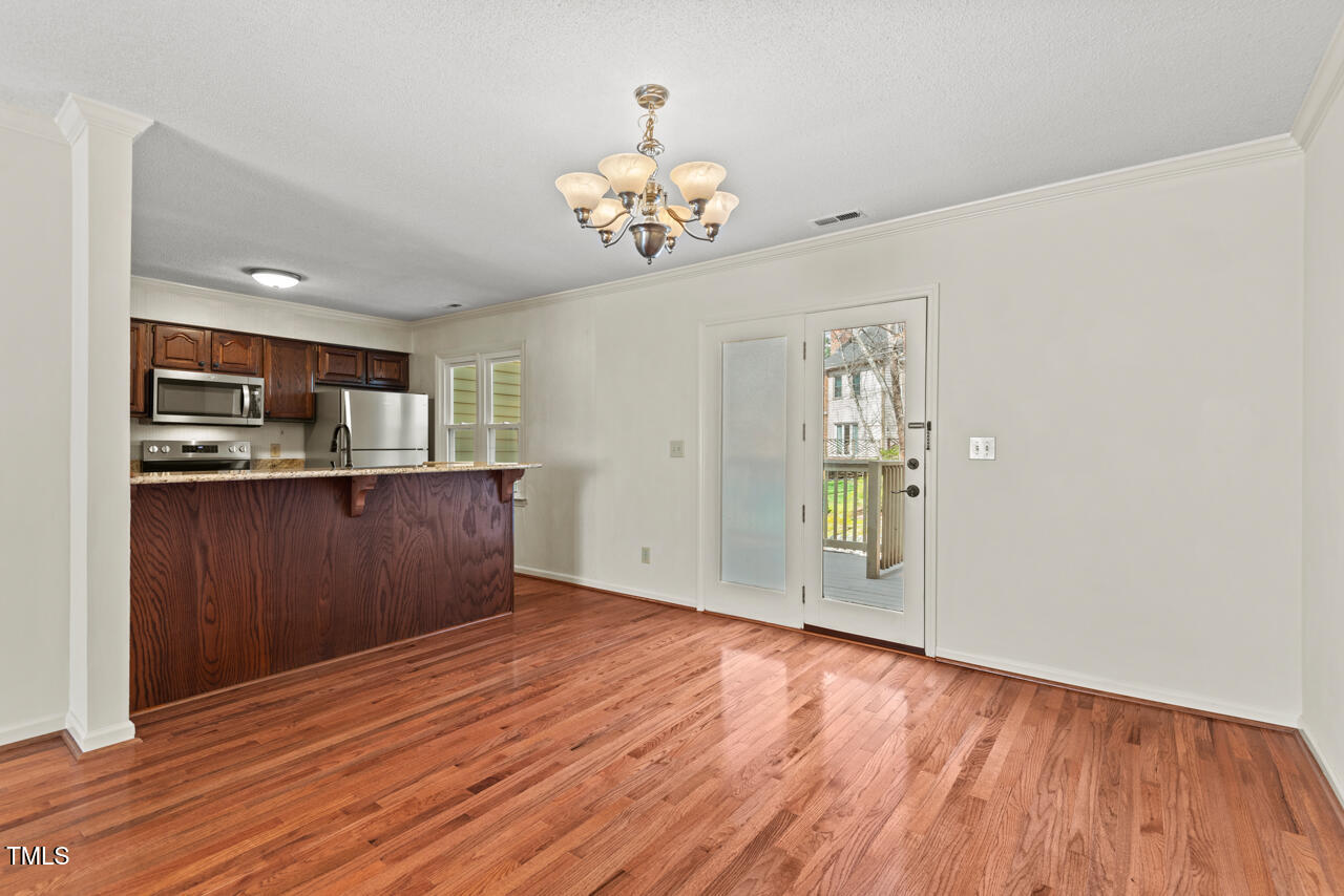 Durham, North Carolina 27705, United States, 2 Bedrooms Bedrooms, ,3 BathroomsBathrooms,Residential,Active,92723