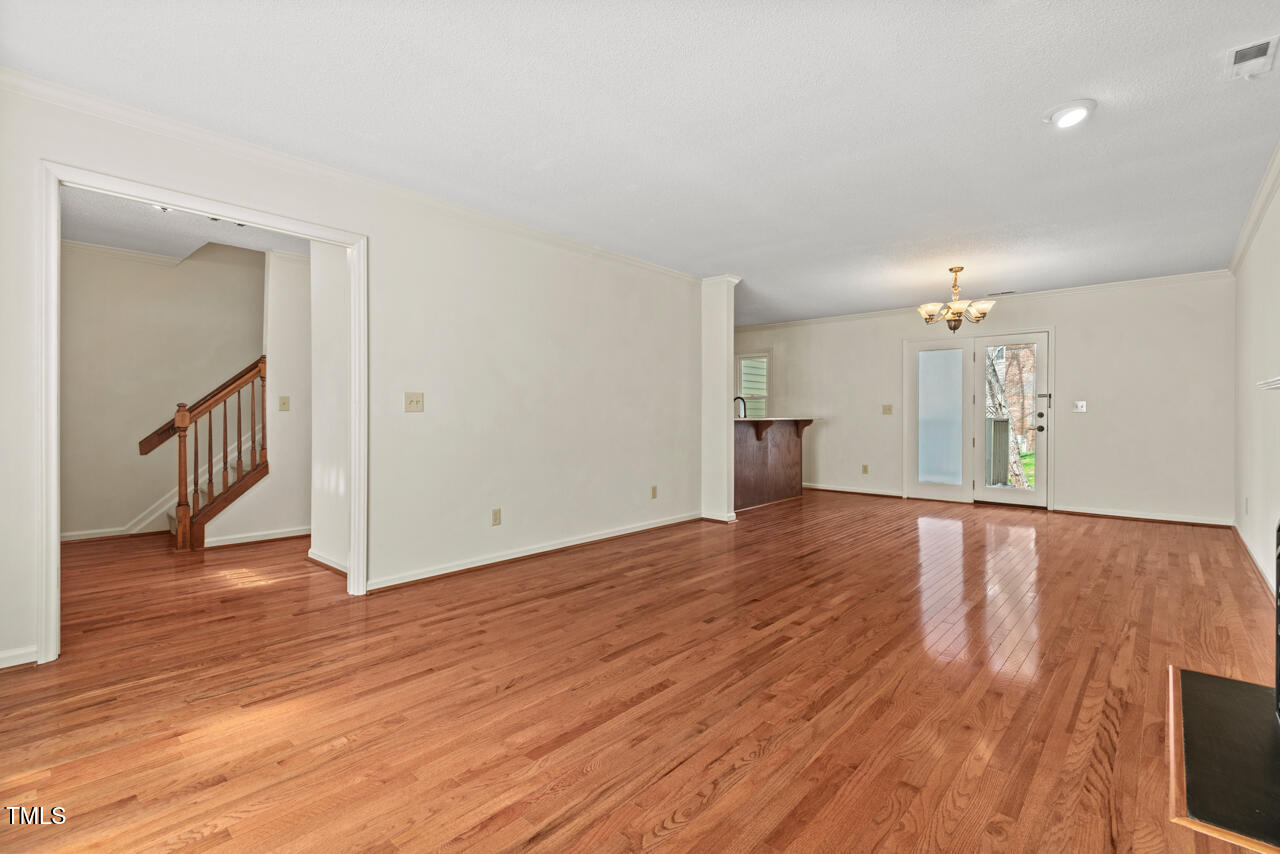 Durham, North Carolina 27705, United States, 2 Bedrooms Bedrooms, ,3 BathroomsBathrooms,Residential,Active,92723