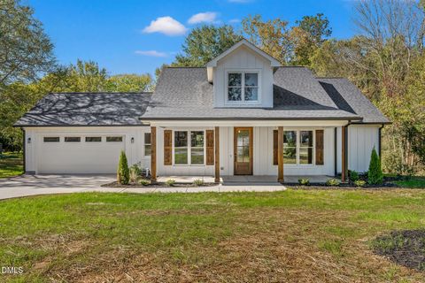 321 W Noble Street Louisburg NC 27549