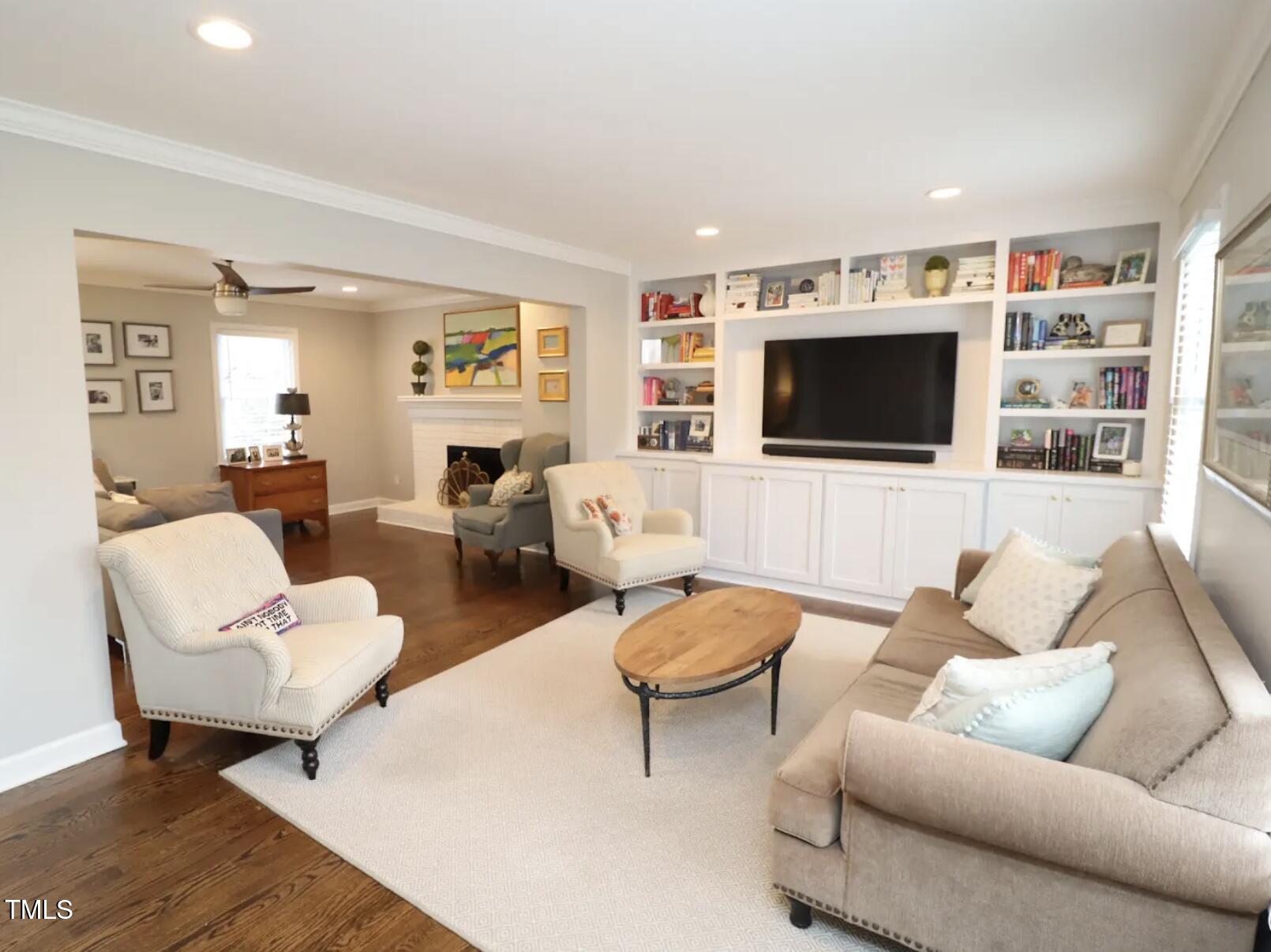 5509 Cliffwood Court