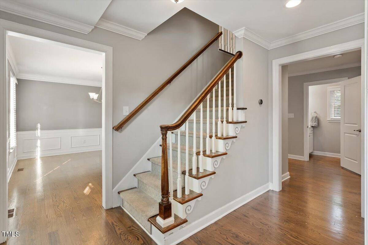 5509 Cliffwood Court