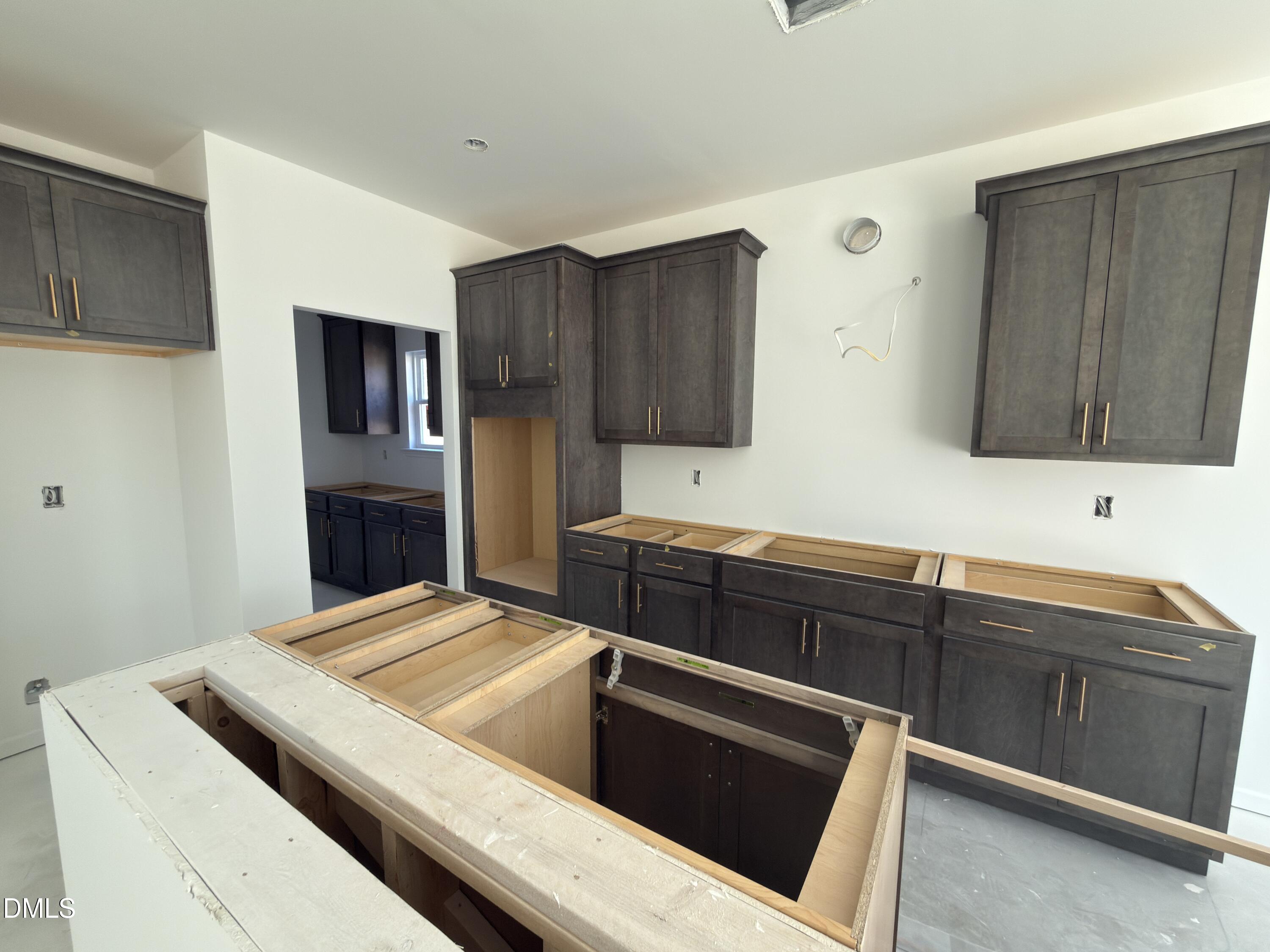 2201 Seraphic Way 404