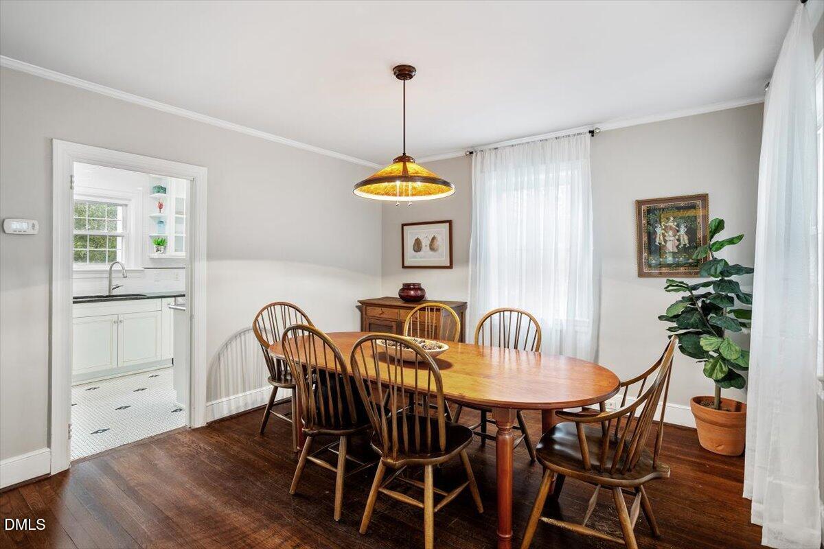 500 E Markham Avenue