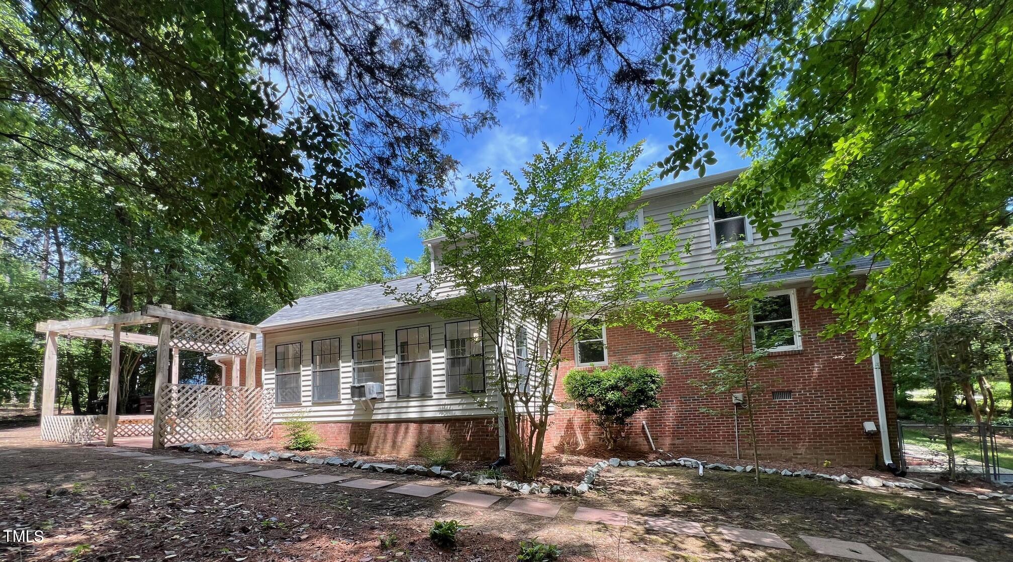 1210 Huntsman Drive