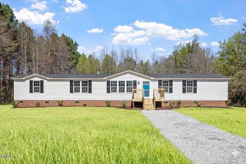 6631 Roundstone Lane Oxford NC 27565