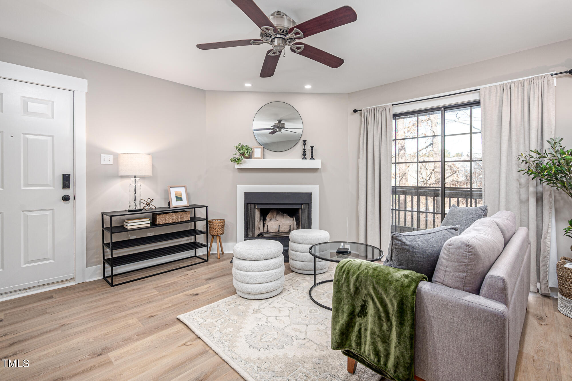 3805 Chimney Ridge Place 008