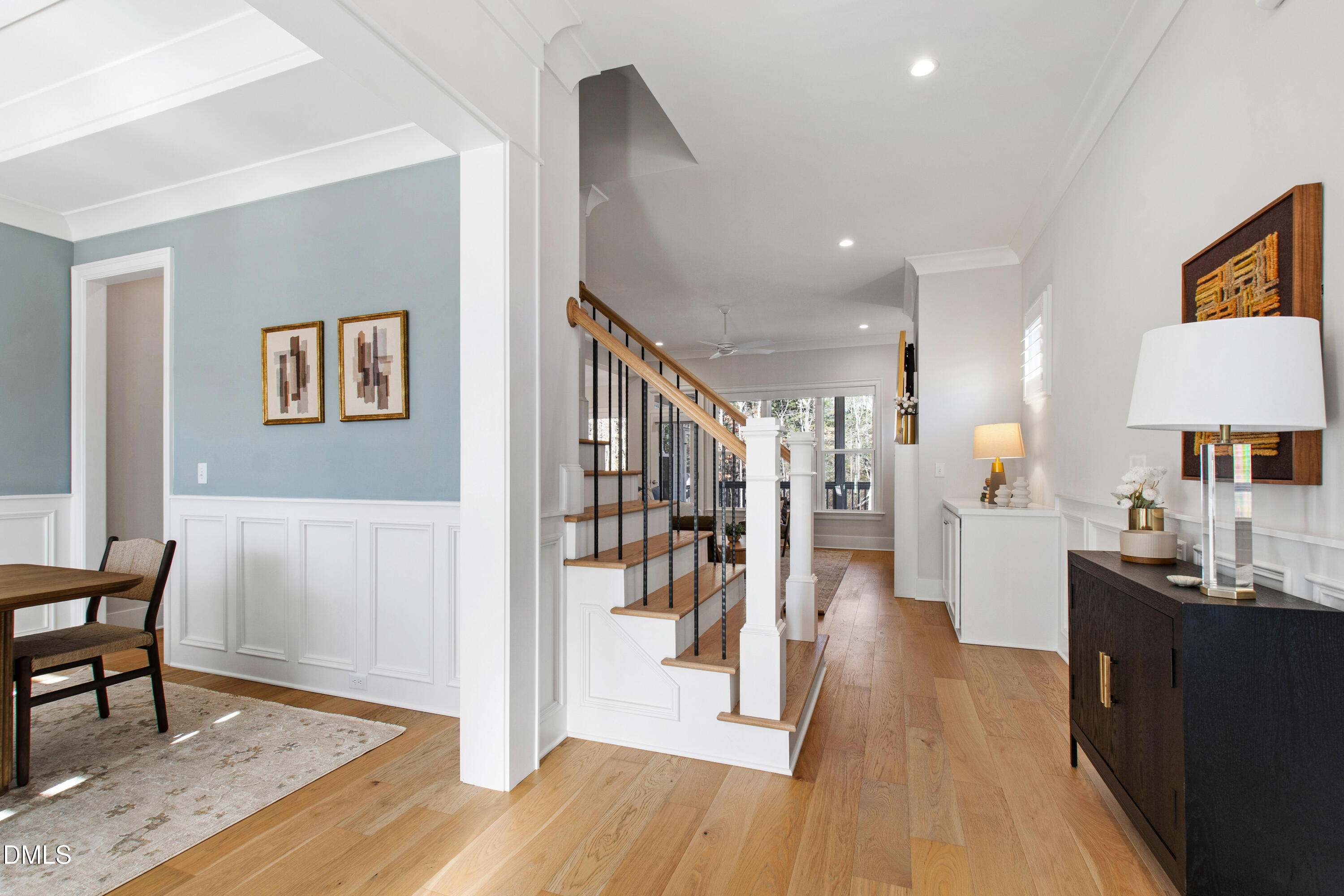 817 Crimson Ridge Trail