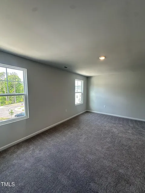 MLS: 10094097