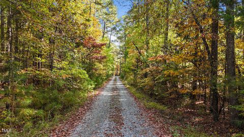 82 Byrd Lane Pittsboro NC 27312