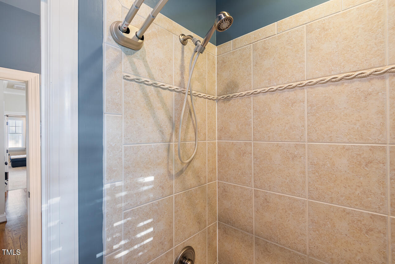 Durham, North Carolina 27712, United States, 3 Bedrooms Bedrooms, ,3 BathroomsBathrooms,Residential,Pending,81290