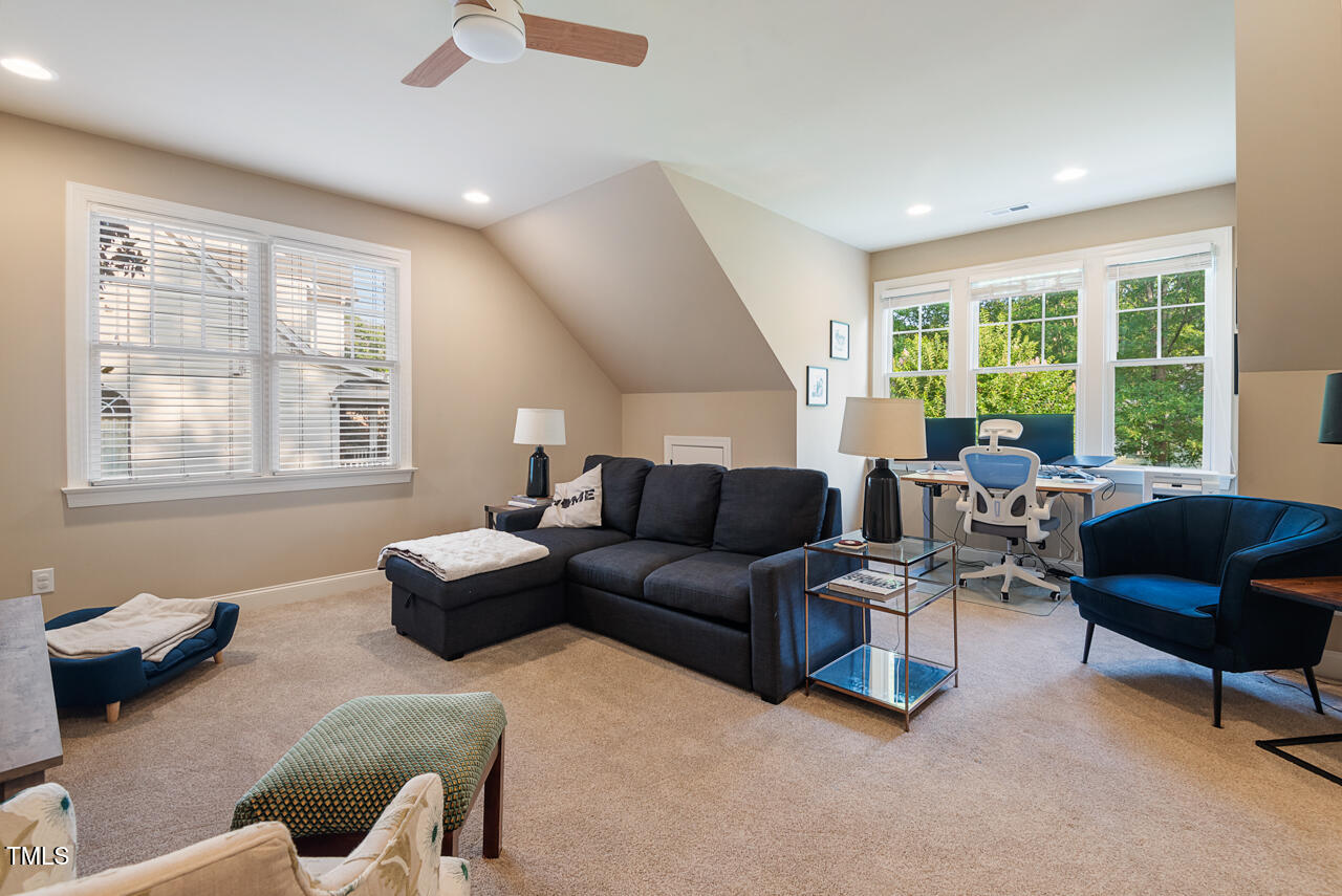 Durham, North Carolina 27712, United States, 3 Bedrooms Bedrooms, ,3 BathroomsBathrooms,Residential,Pending,81290