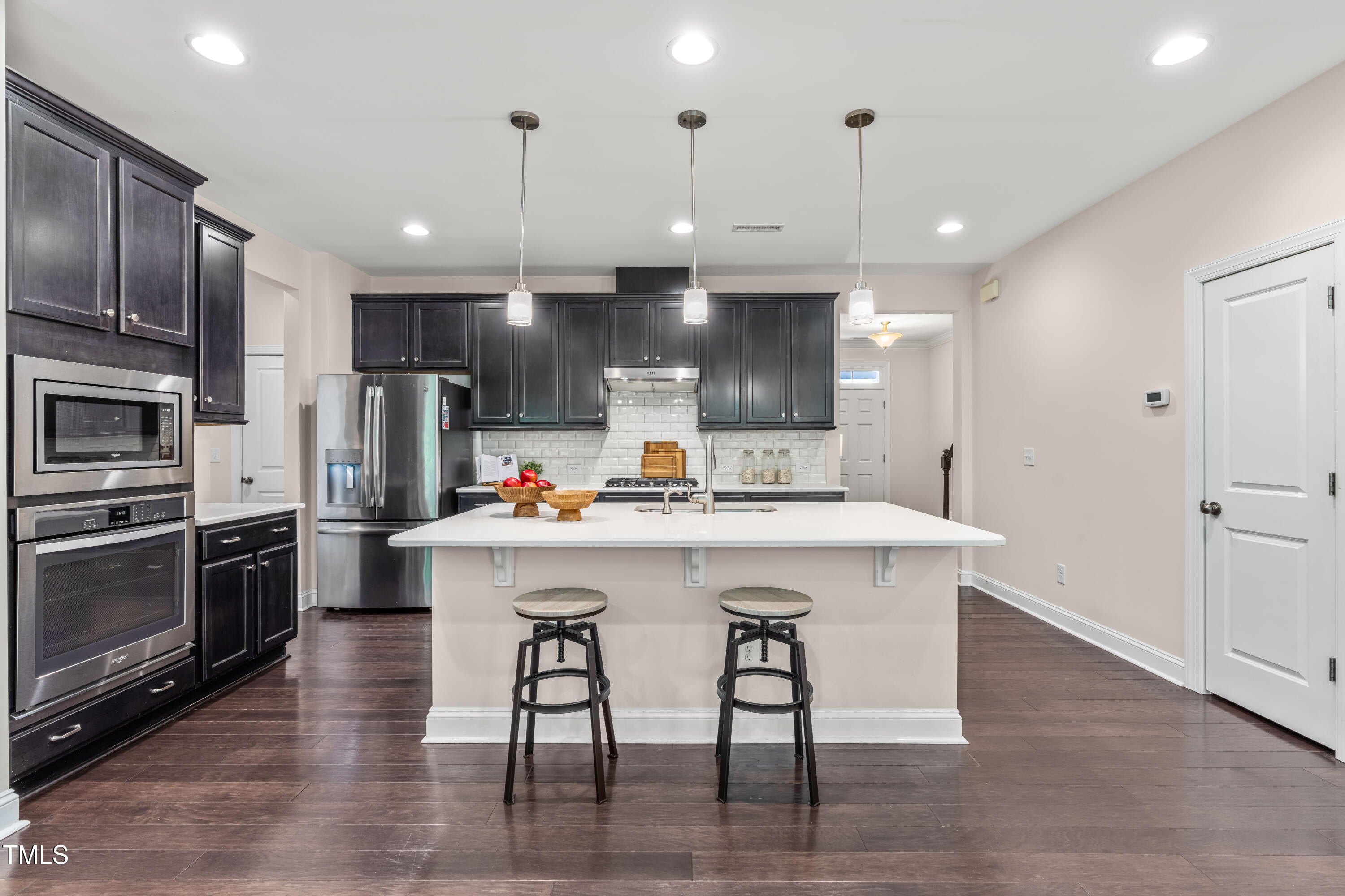 1049 Lakebrink Drive