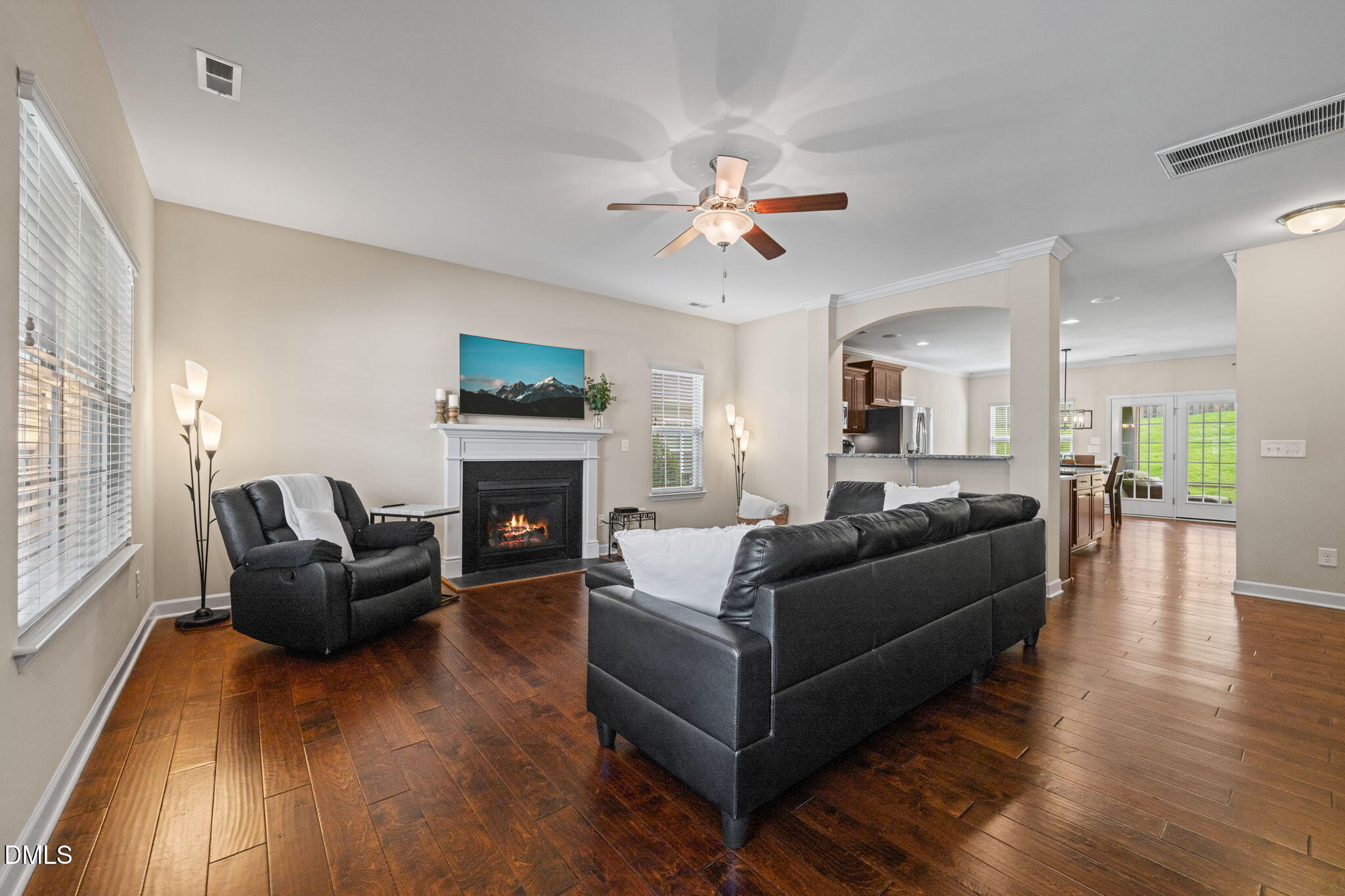 3412 S Beaver Lane