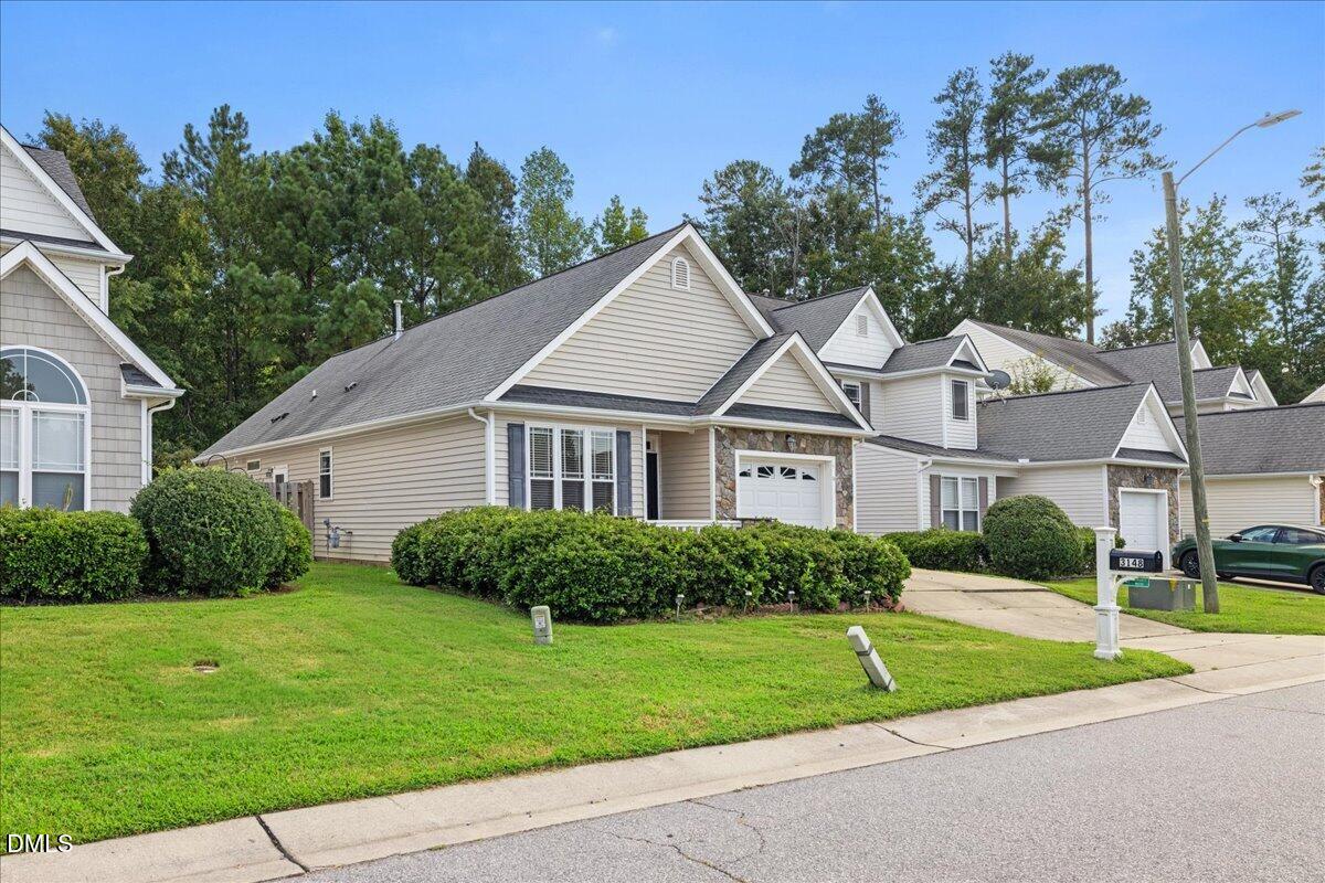 3148 La Costa Way