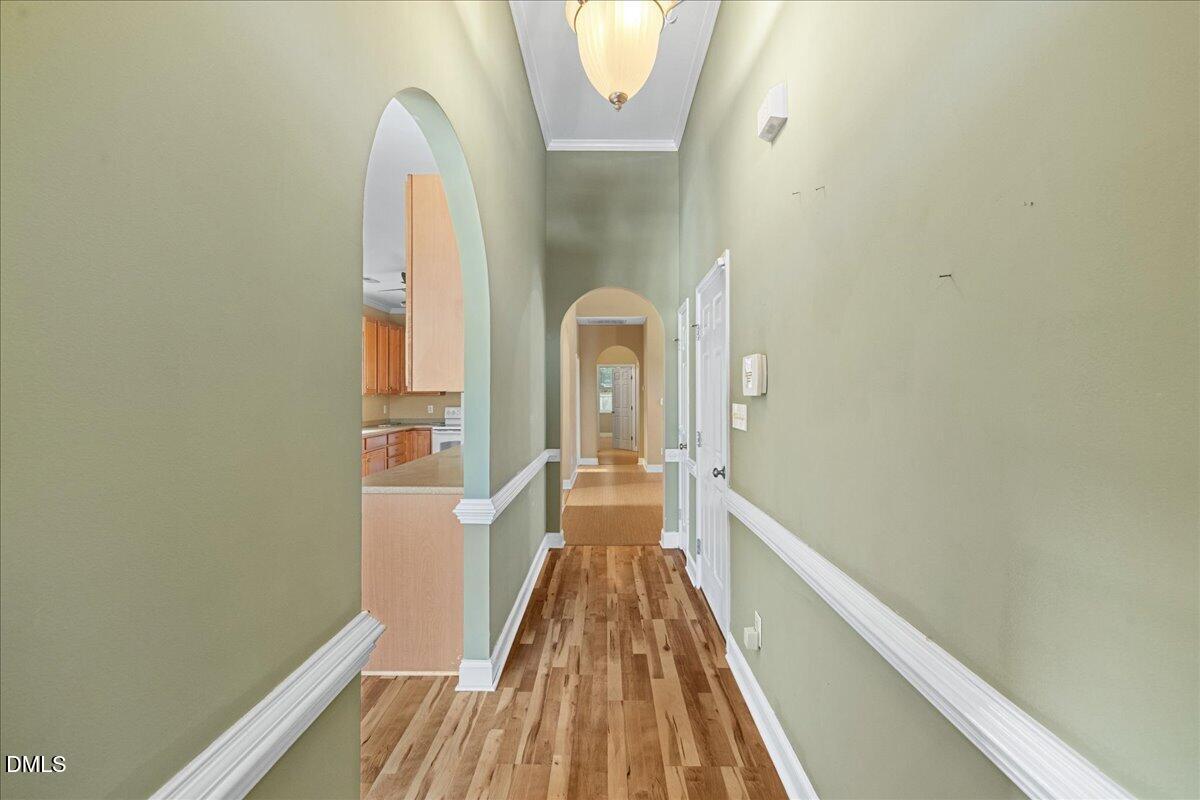3148 La Costa Way