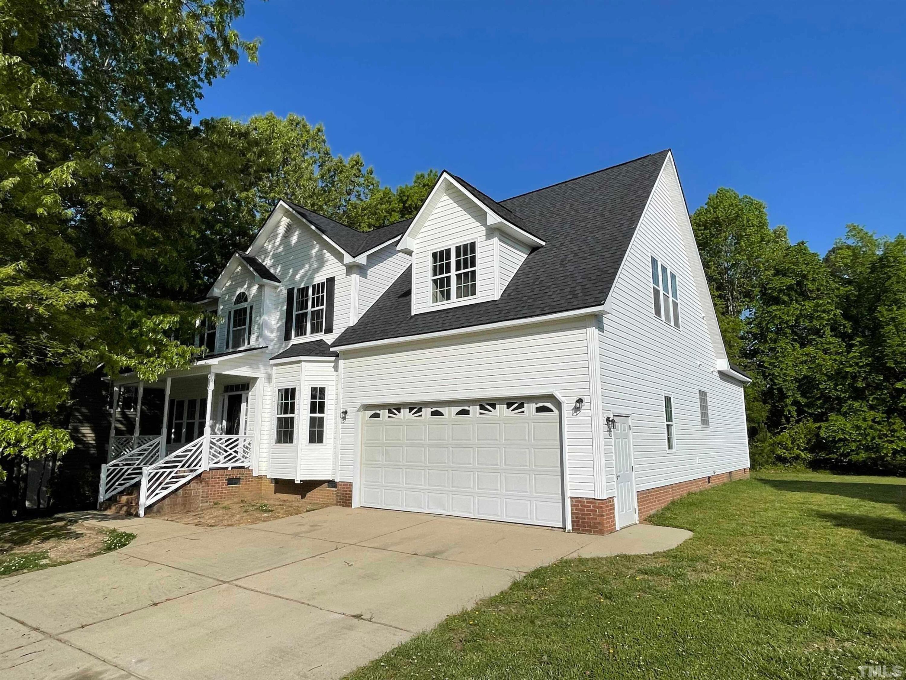 112 Worthington Court