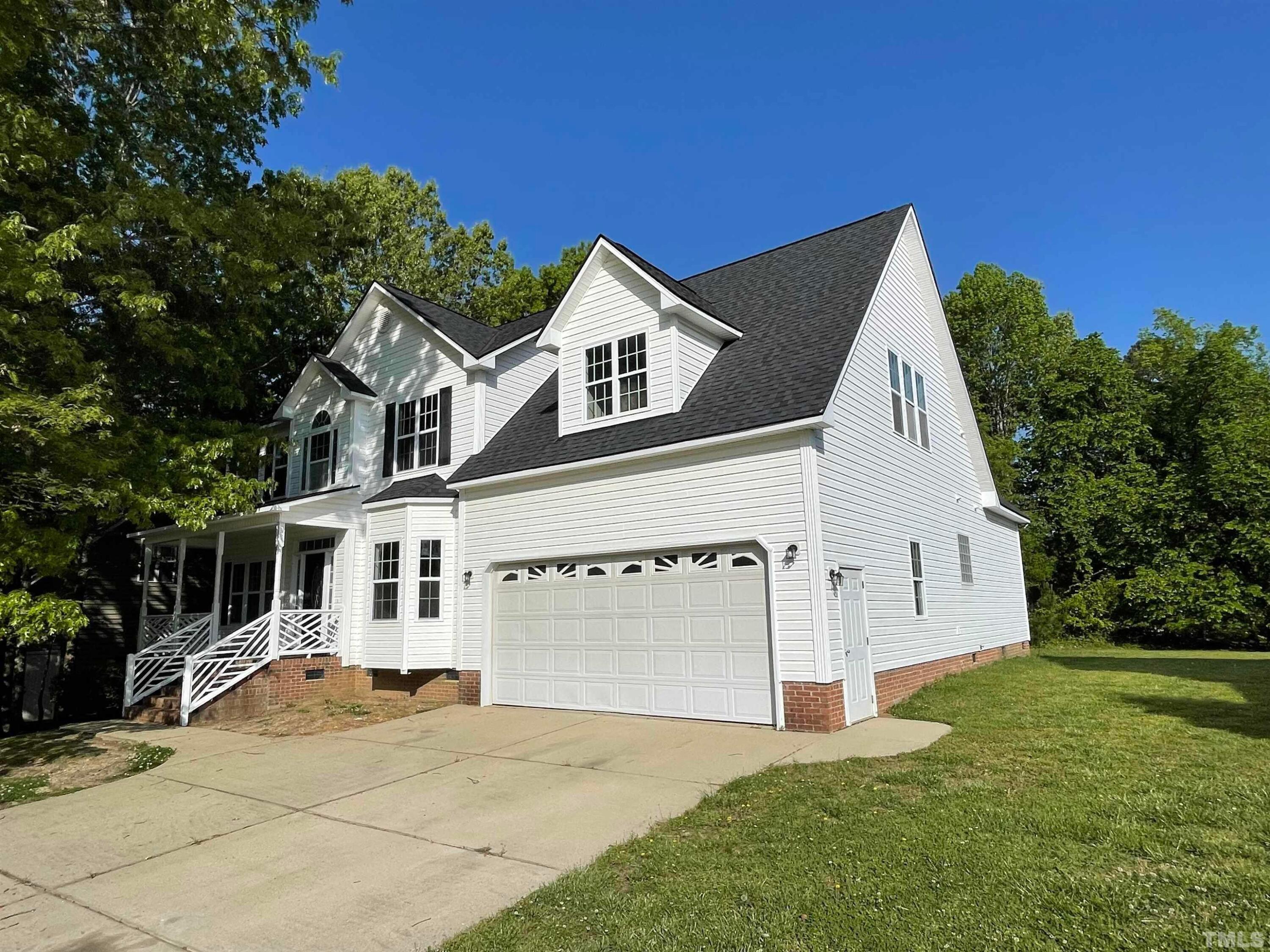 112 Worthington Court