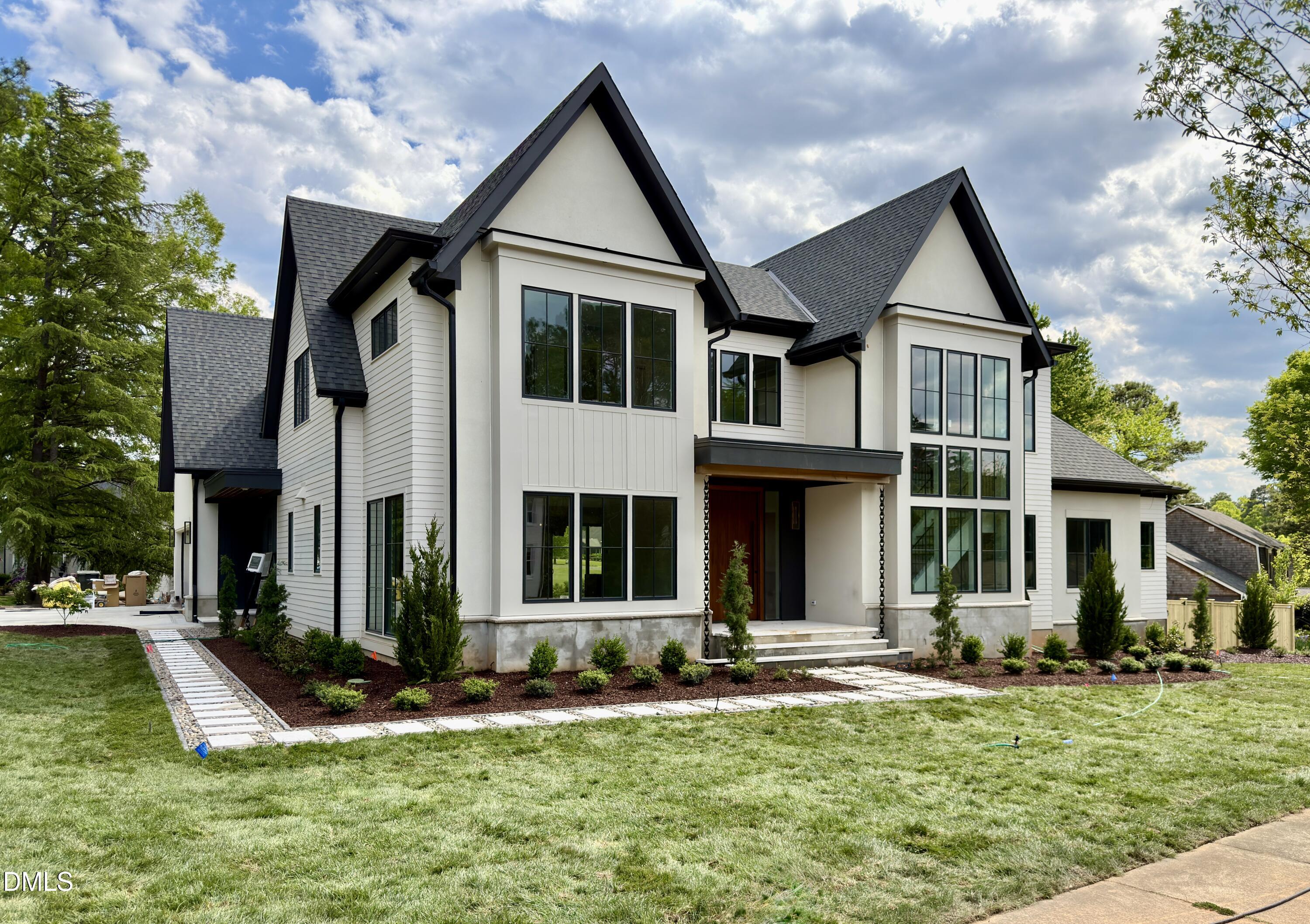 7917 S Bridgewater Court