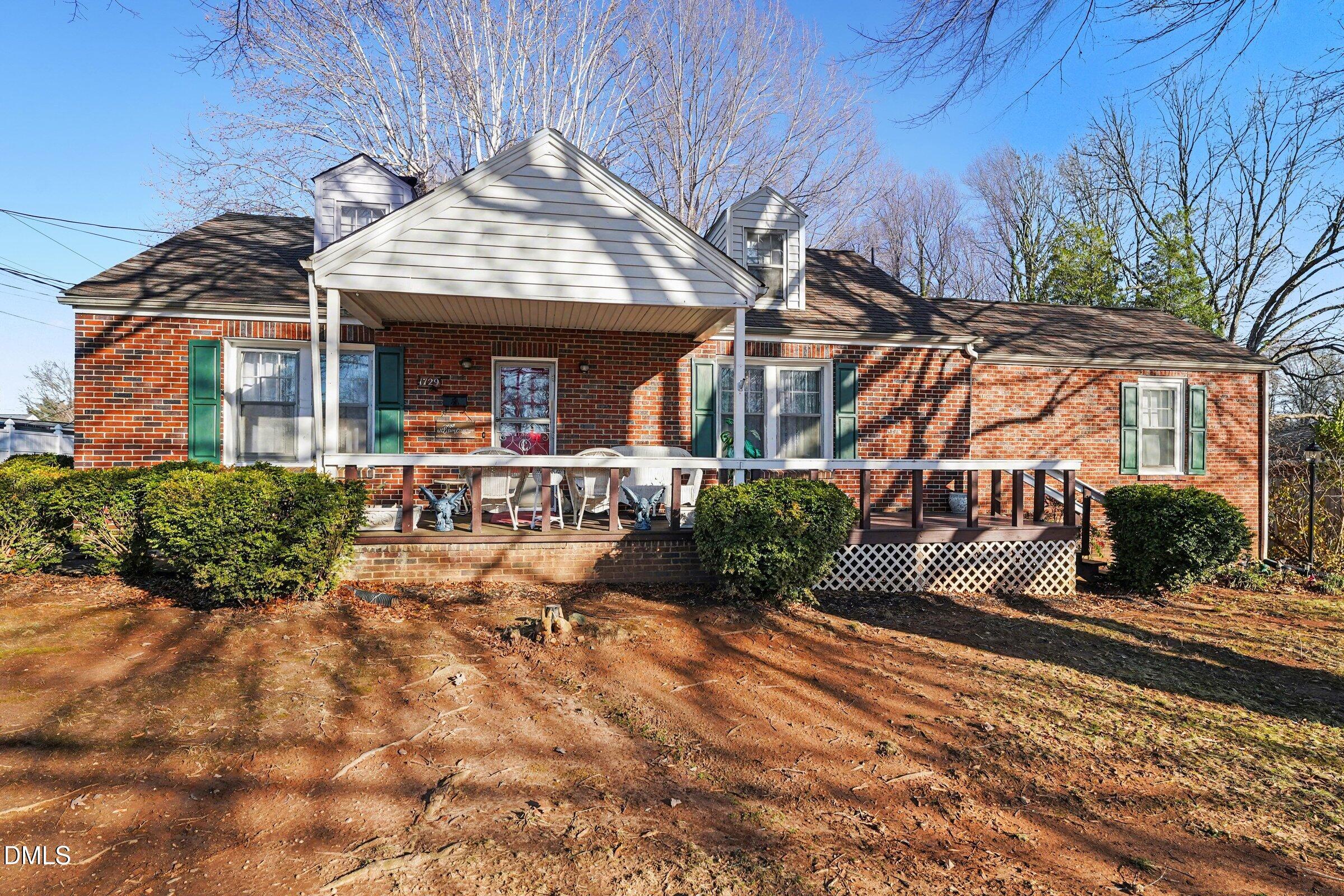 1729 S Scales Street