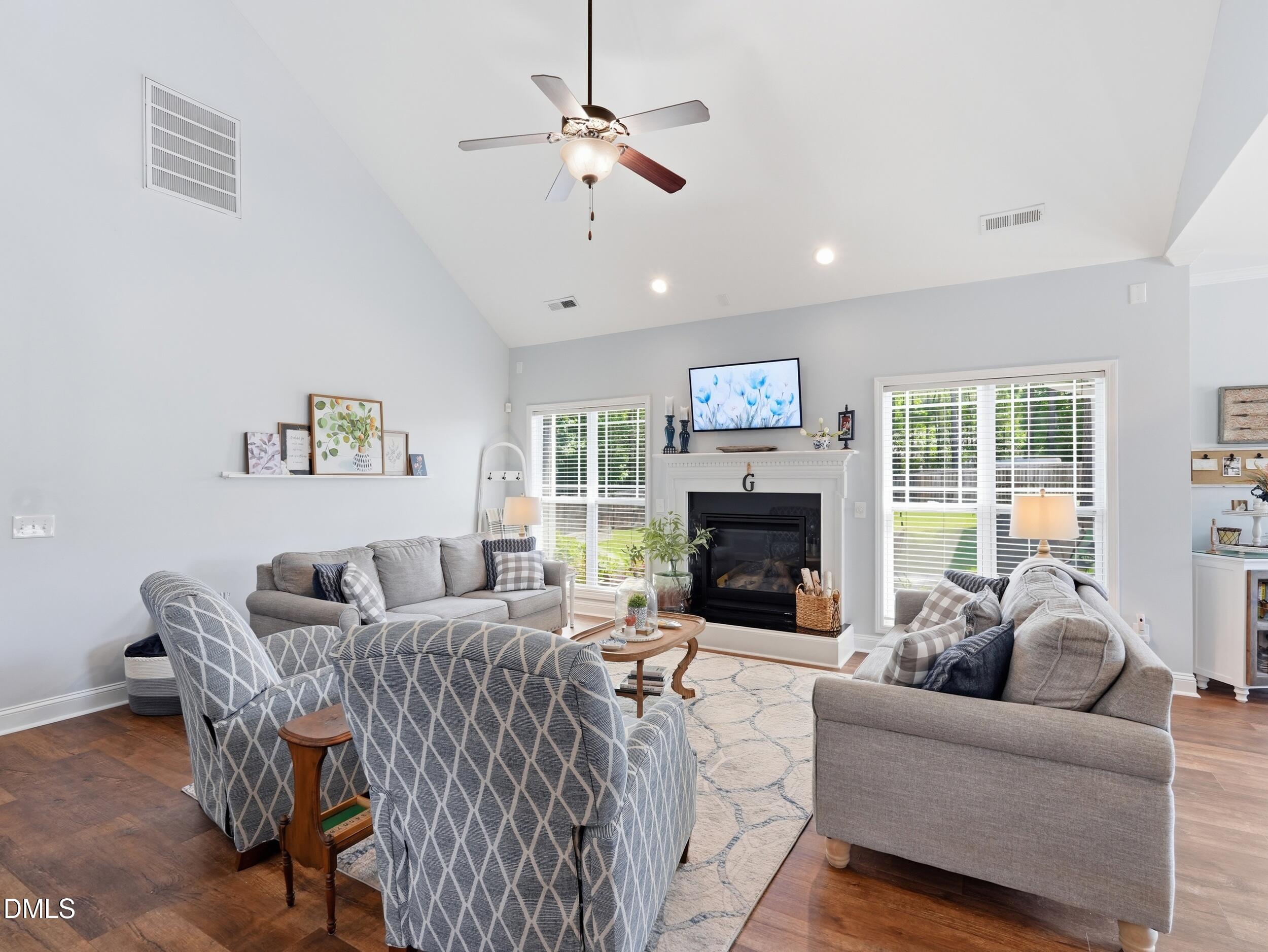 14 N Sunset Ridge Drive