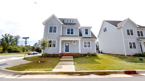 Single Family Residence in Chapel Hill NC 430 Wyndham Drive.jpg