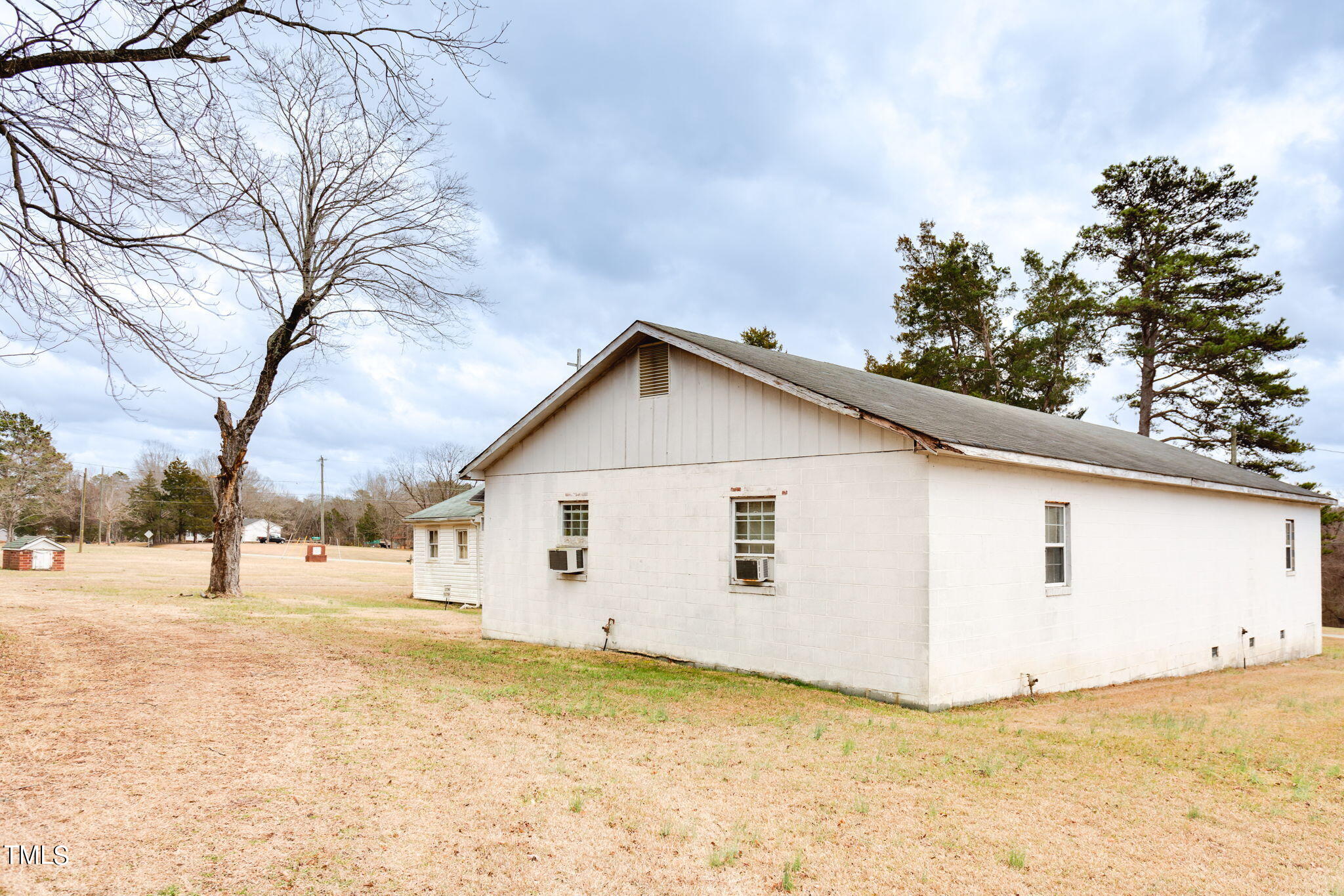 1206 Trollinger Road