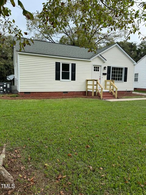 A home in Dunn