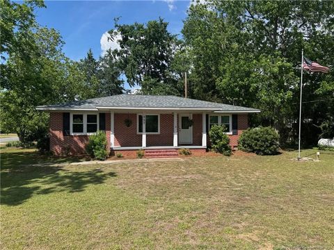 327 W North Street Autryville NC 28318