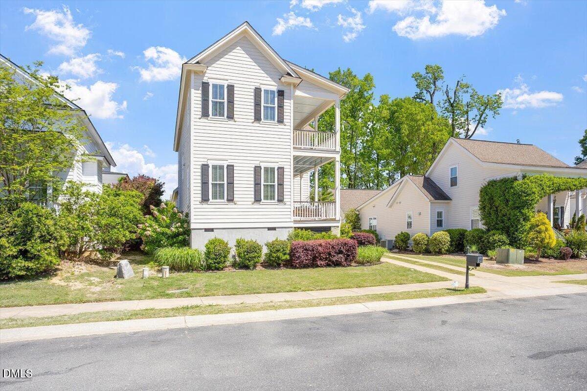 90 Ellen Circle