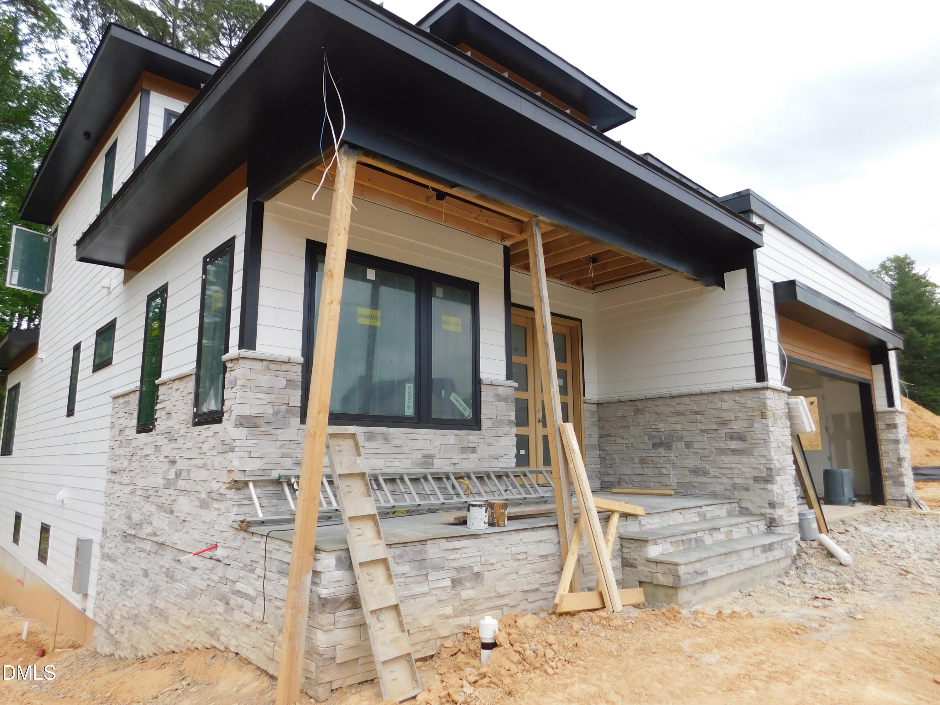 2542 Vining Branch Way