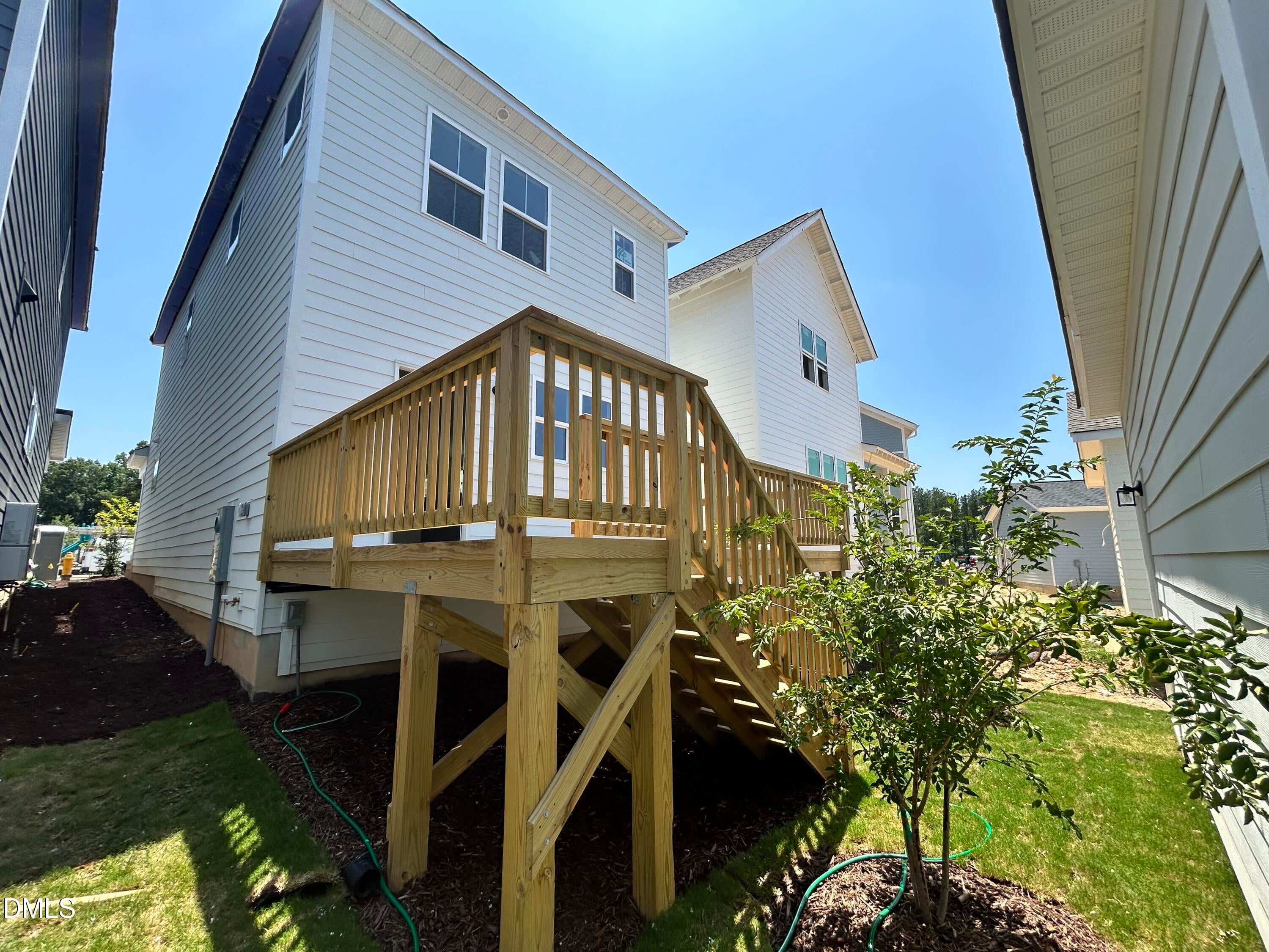 1812 Lumineer Lane