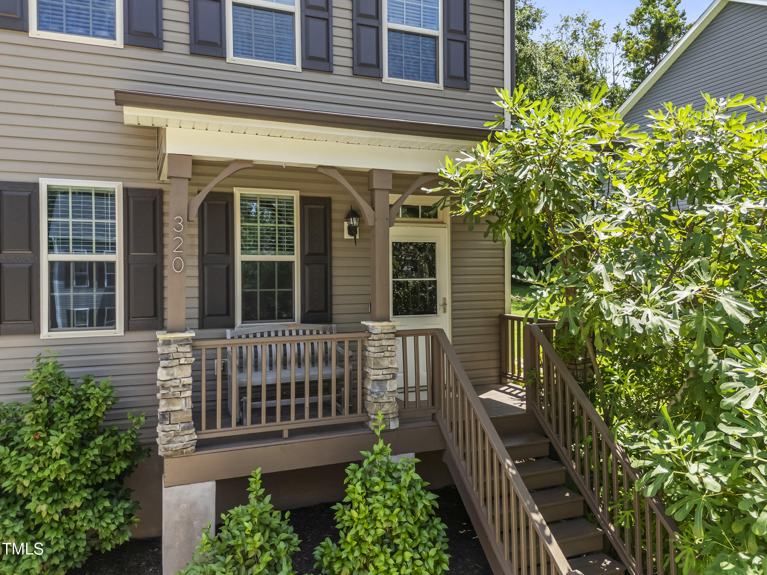 320 Chamberlain Drive