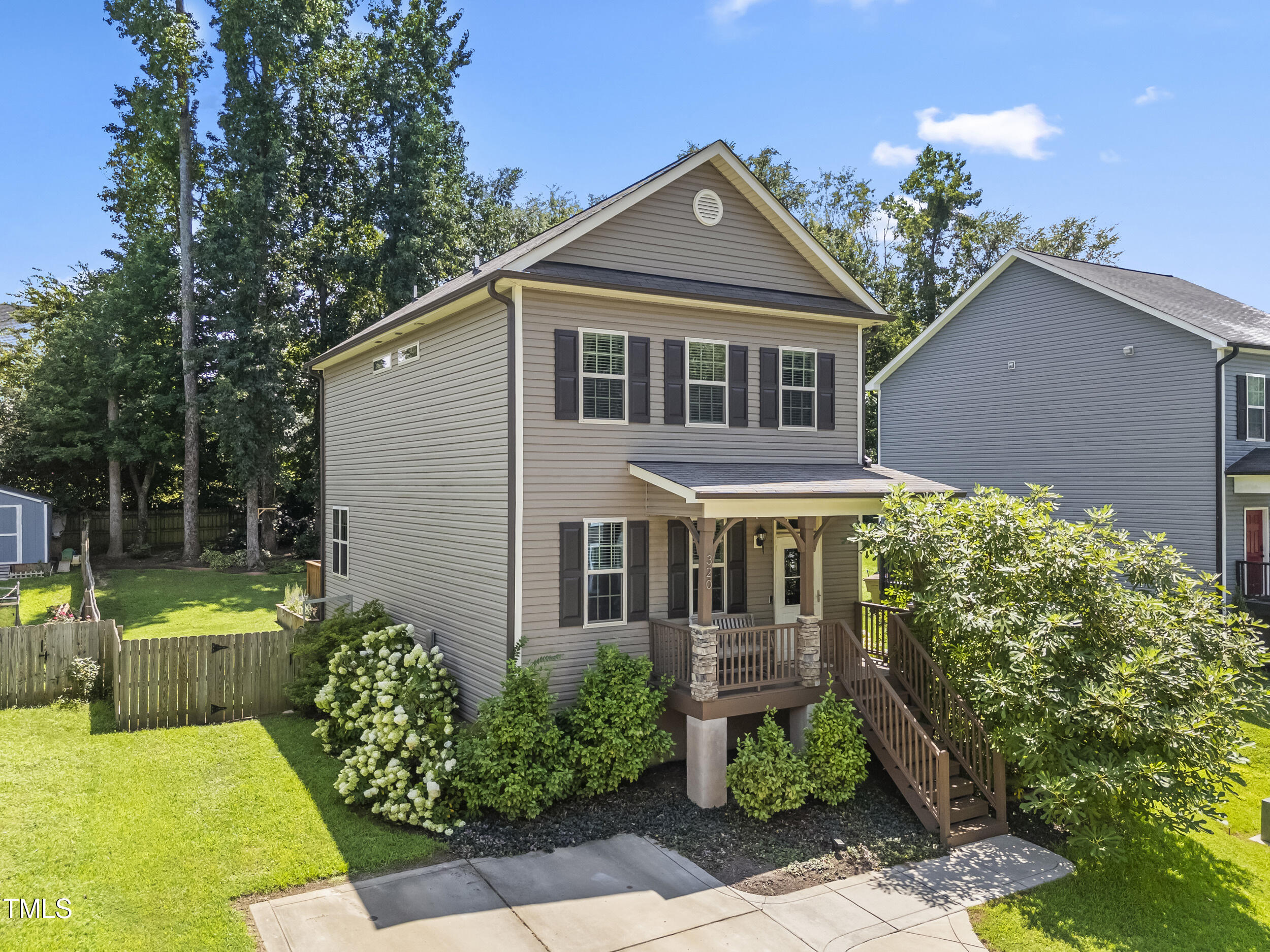 320 Chamberlain Drive