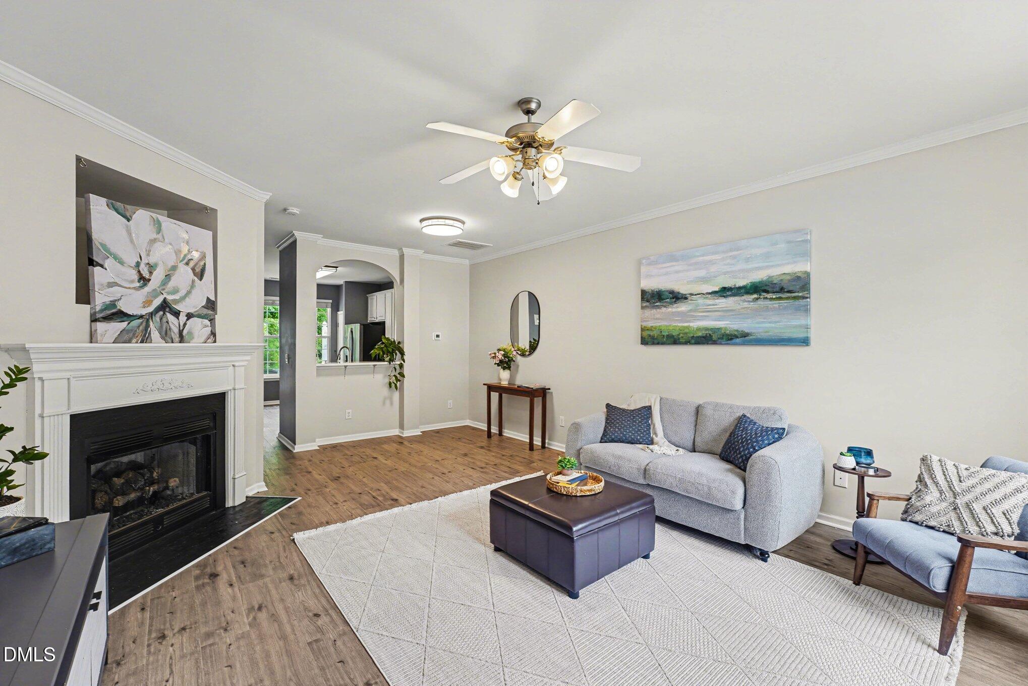 4424 Sugarbend Way