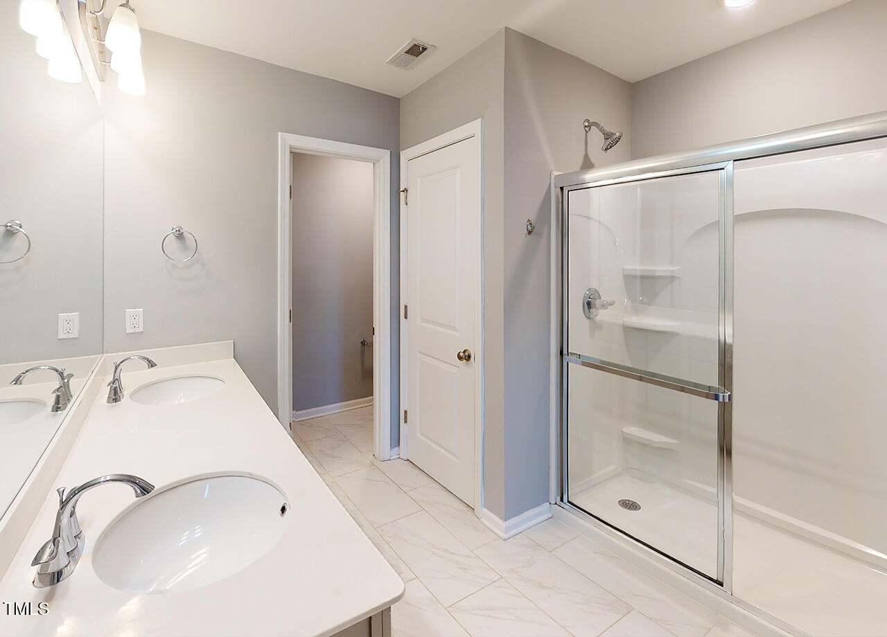 Morrisville, North Carolina 27560, United States, 3 Bedrooms Bedrooms, ,3 BathroomsBathrooms,Residential,Active,12653