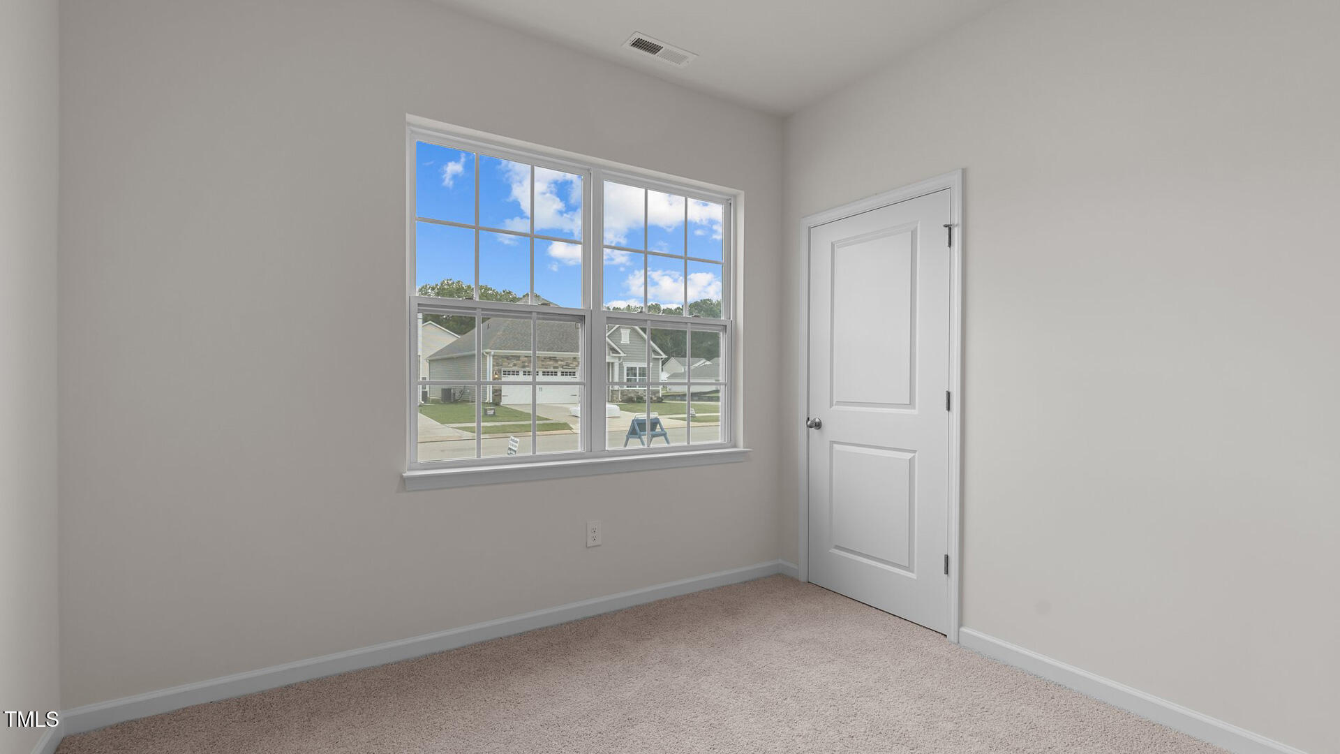 1014 Middlecrest Drive