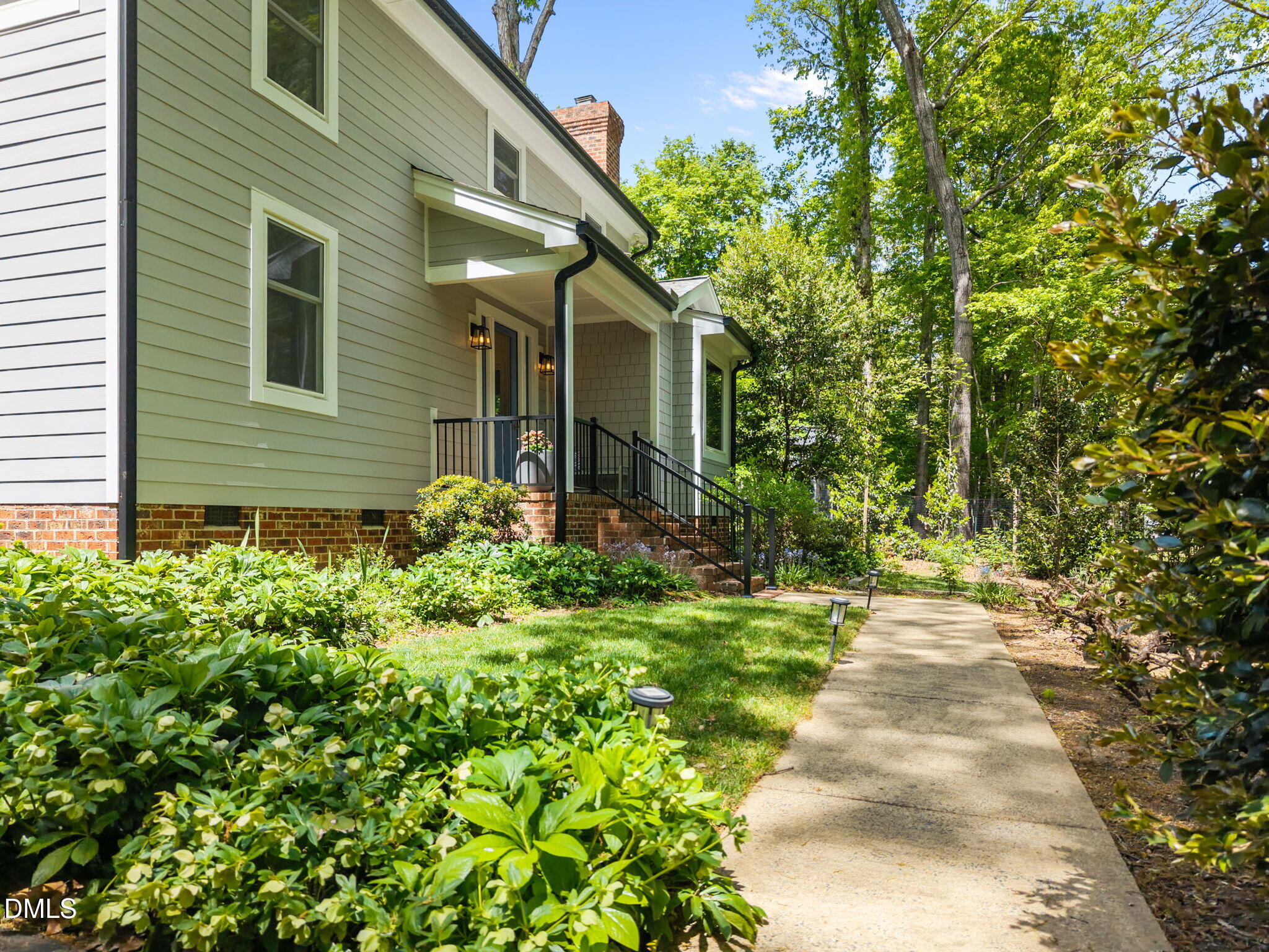 8 Sedgewood Road