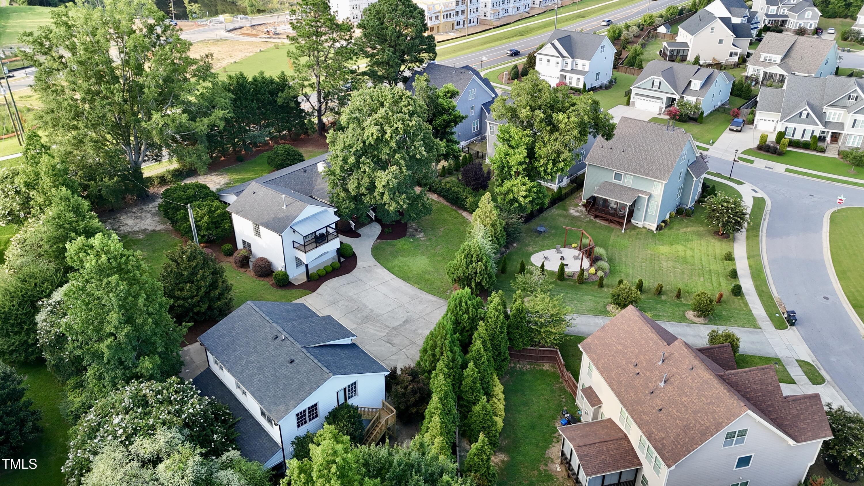 1508 Braden Overlook Ct Court